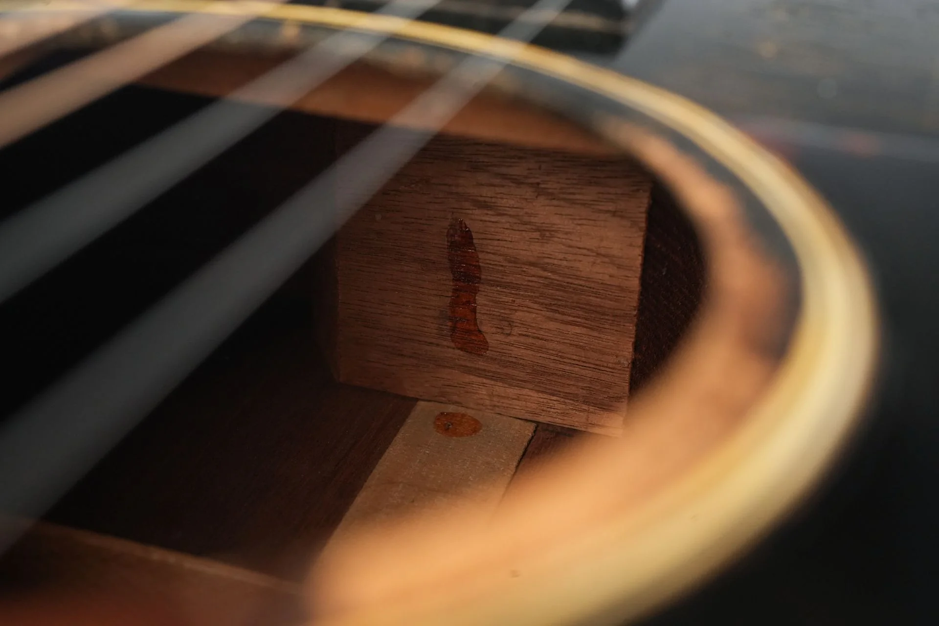 Gibson L00 Sunburst 1933 - Image 11