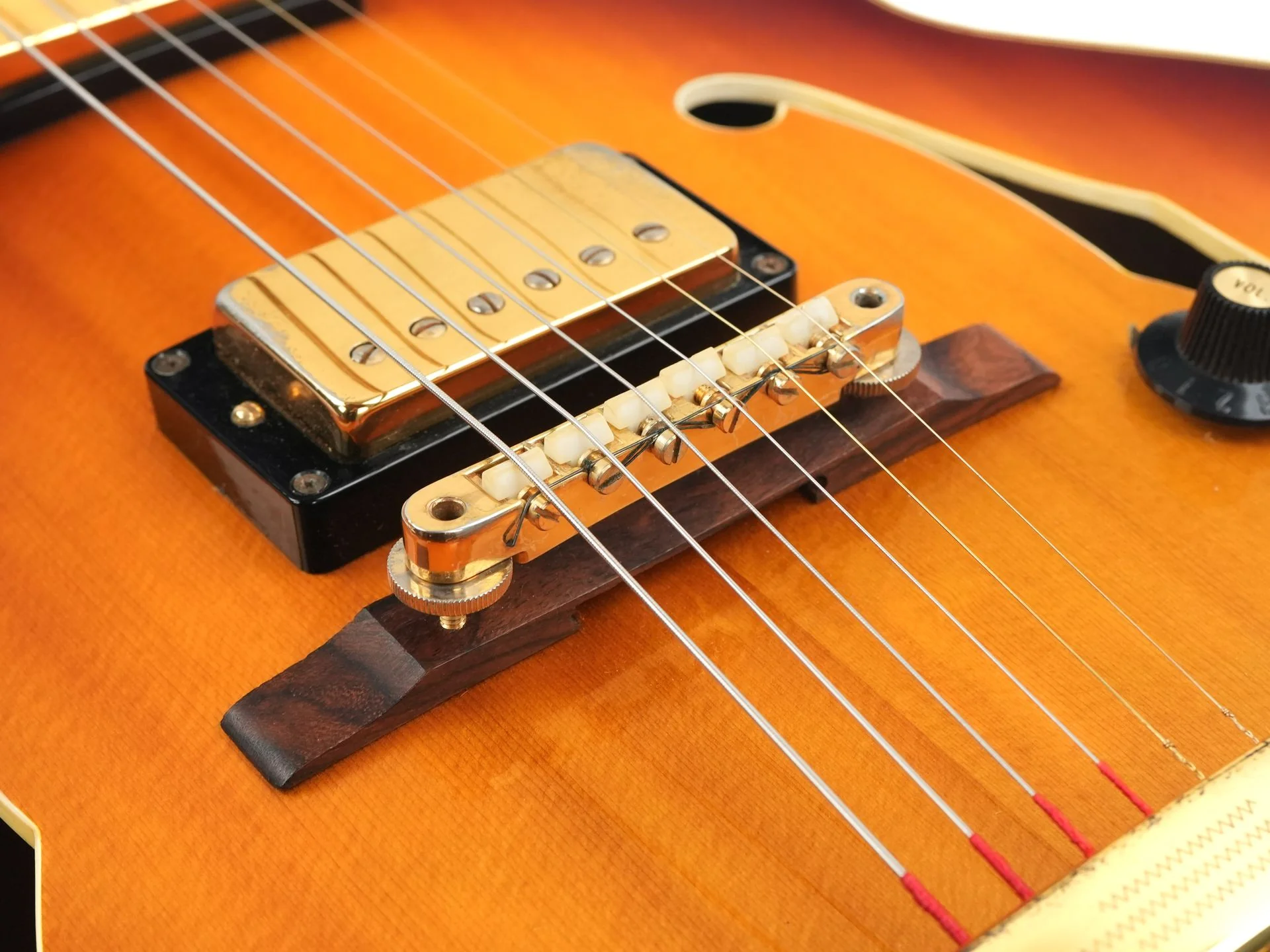 Gibson L5CES Sunburst 1972 - Image 7