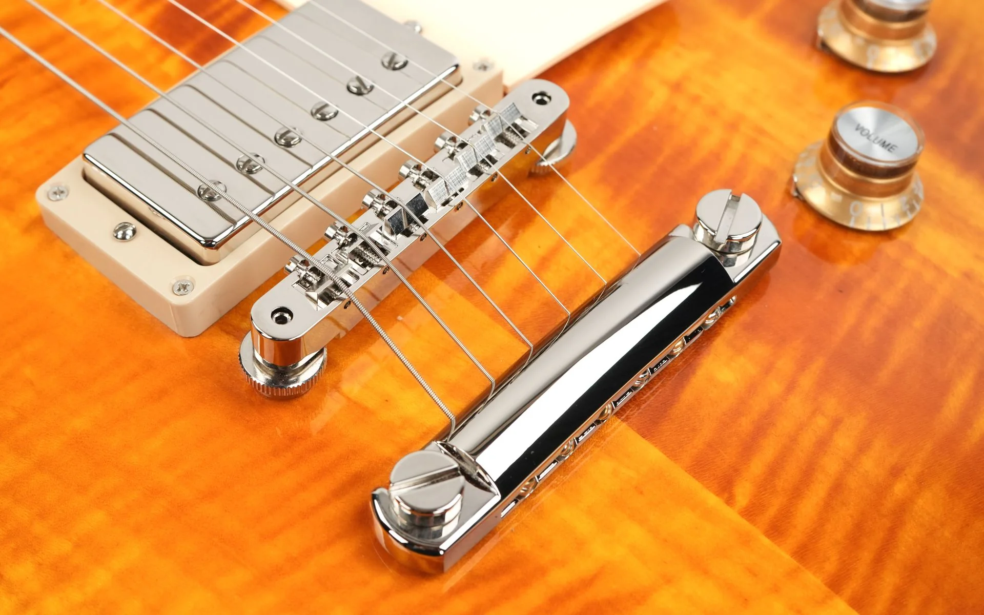 Gibson Les Paul Standard 60s Figured Top Honey Amber - Image 7