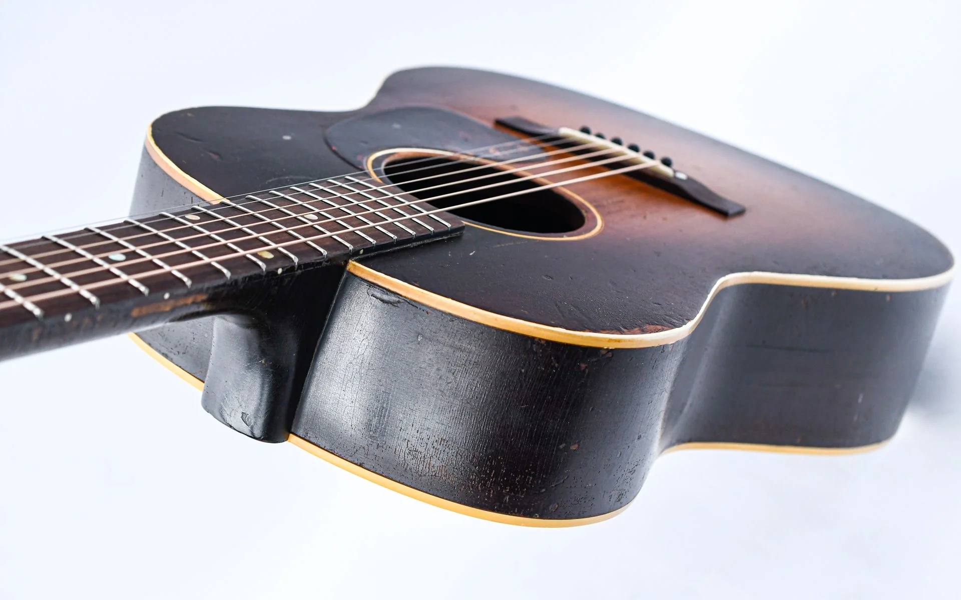 Gibson LG2 Banner Hogtop Satin Sunburst 1942 - Image 10