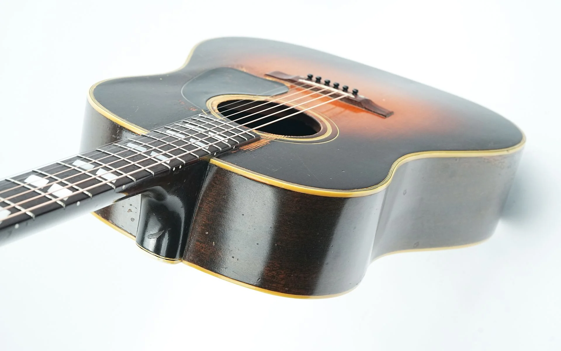 Gibson Southern Jumbo 1943 - Image 10