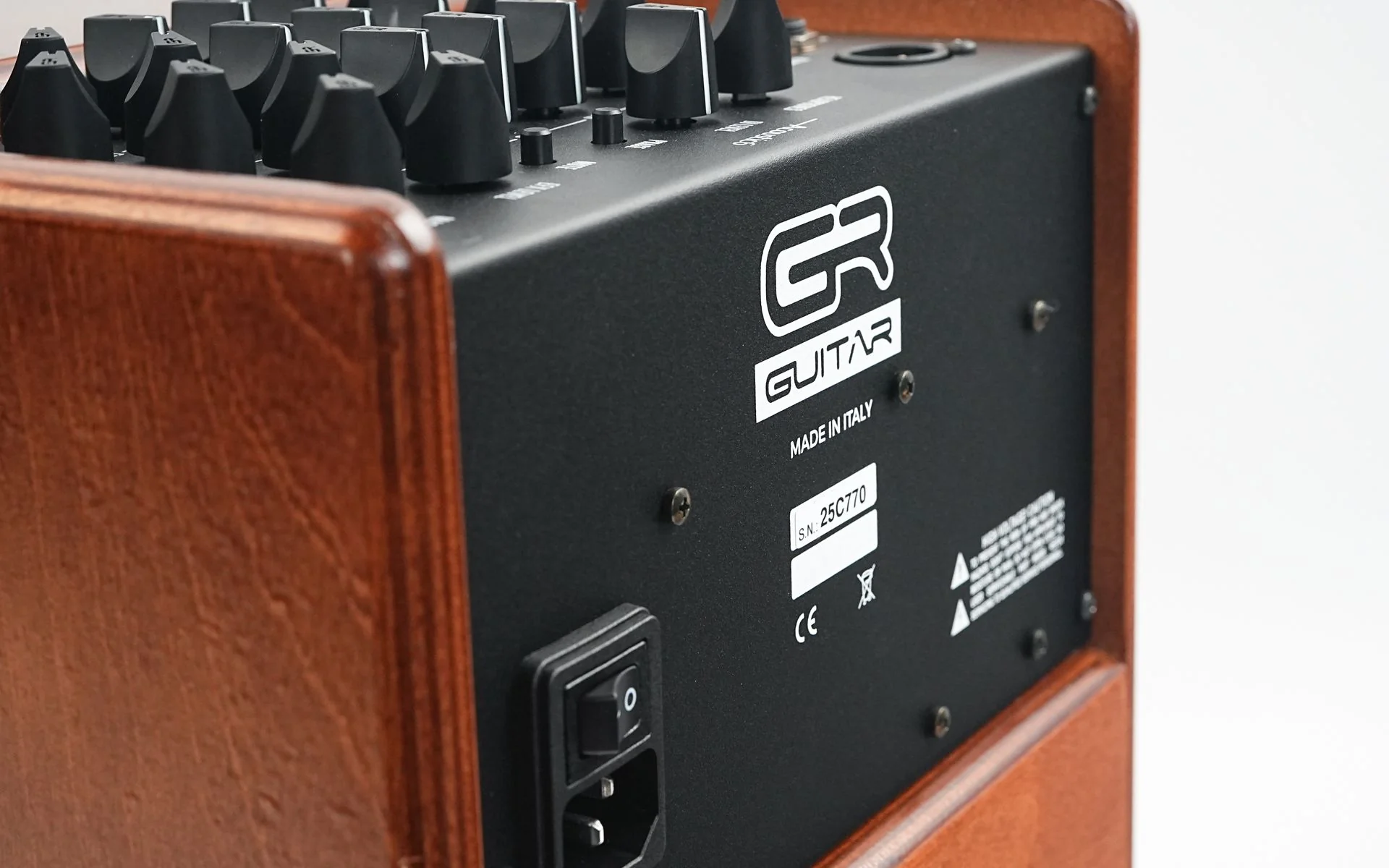 GR Guitar WD Acoustic 6 Combo - Image 7
