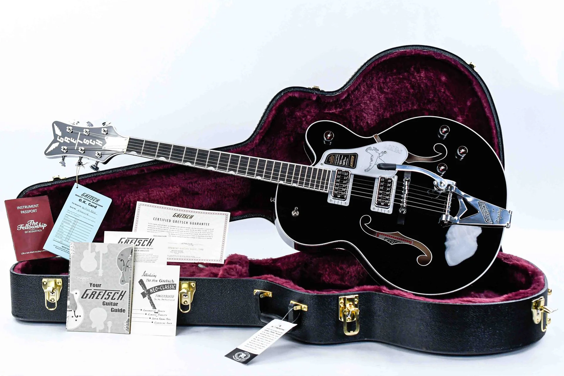 Gretsch Falcon Hollow Body String-Thru Bigsby Black - Image 3
