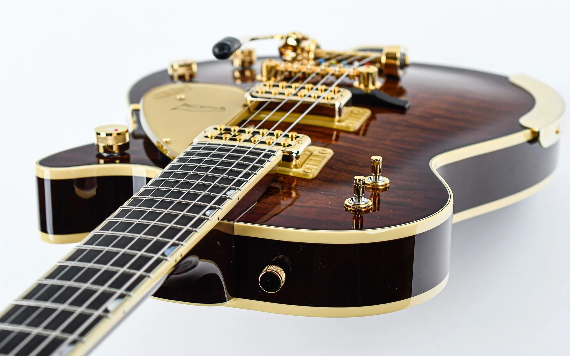 Gretsch G6134TGQM-59 LTD Edition Quilt Classic Penguin - Image 10
