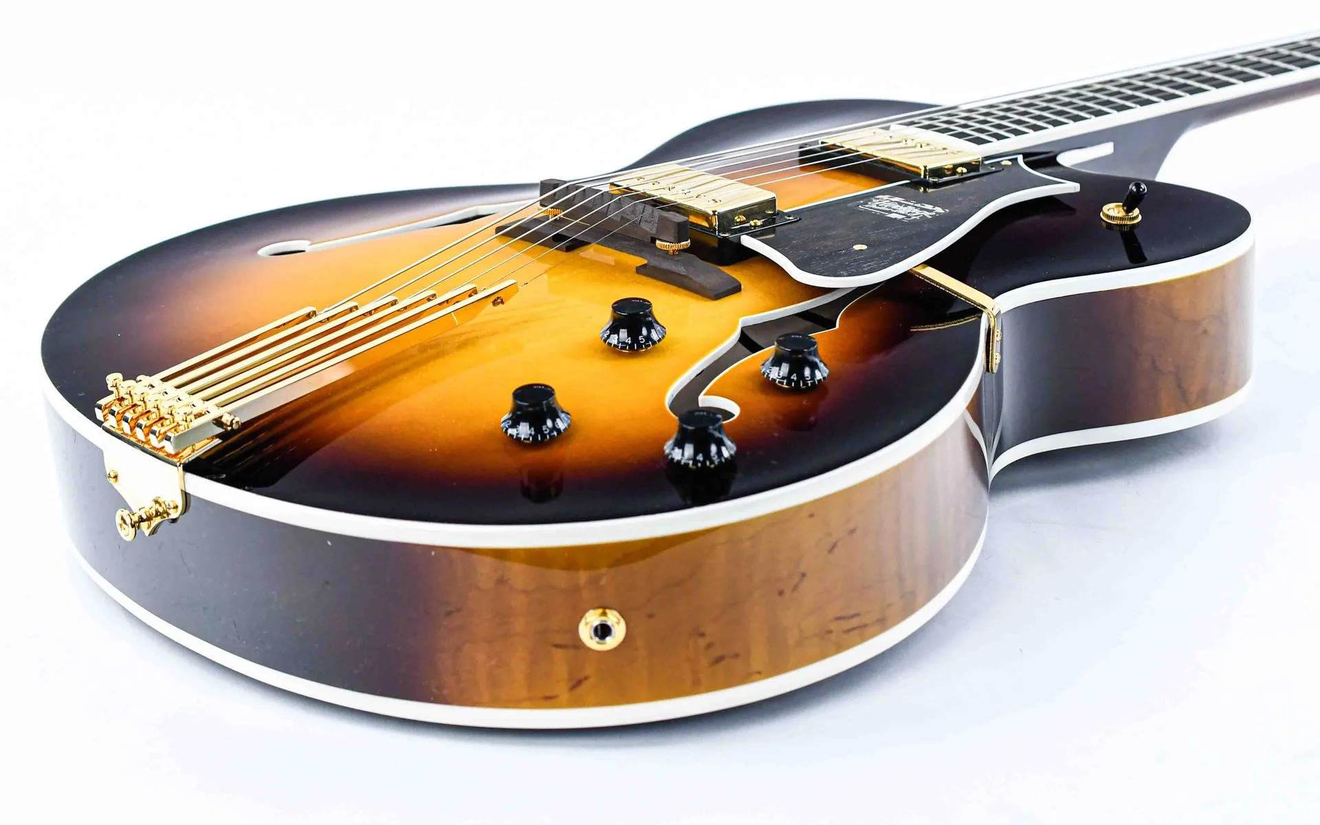 Heritage Eagle Classic Original Sunburst - Image 11