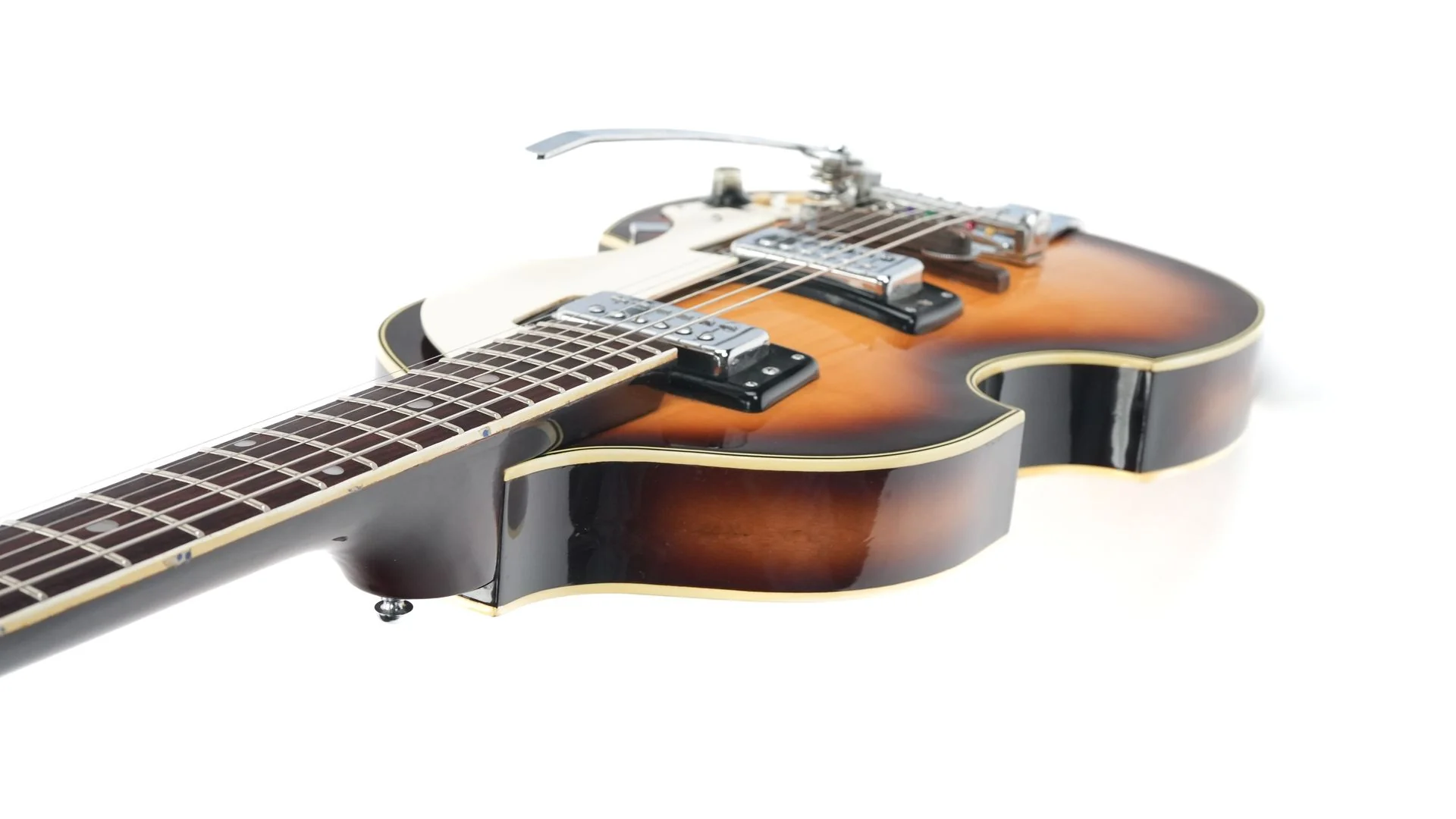 Hofner 500/1 Violin Bass 1968 with Apollo Matching Guitar - Image 15