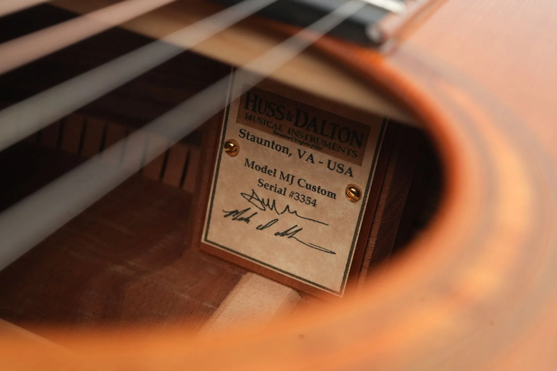 Huss & Dalton MJ Custom Hawaiian Koa Cedar 2011 - Image 12