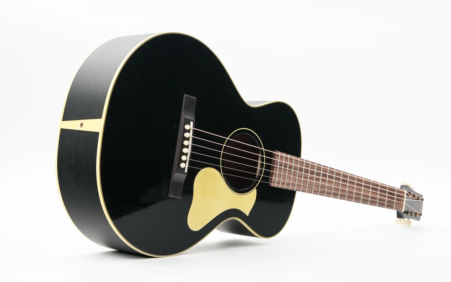 Iris BB Black Adirondack Mahogany - Image 12