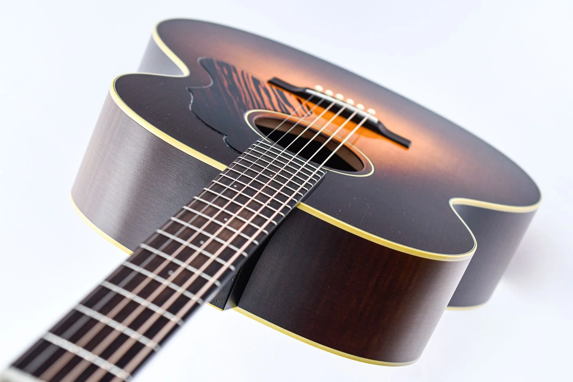 Iris ND200 Flamed Maple Relic - Image 10
