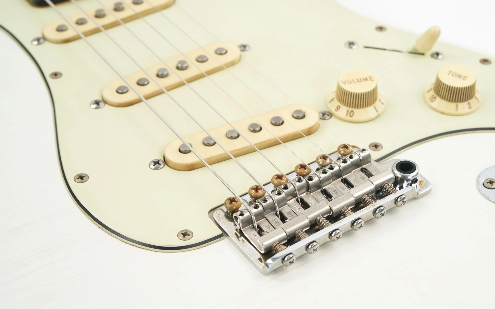 Kauffmann 63 S Alder Olympic White Light Aged - Image 7
