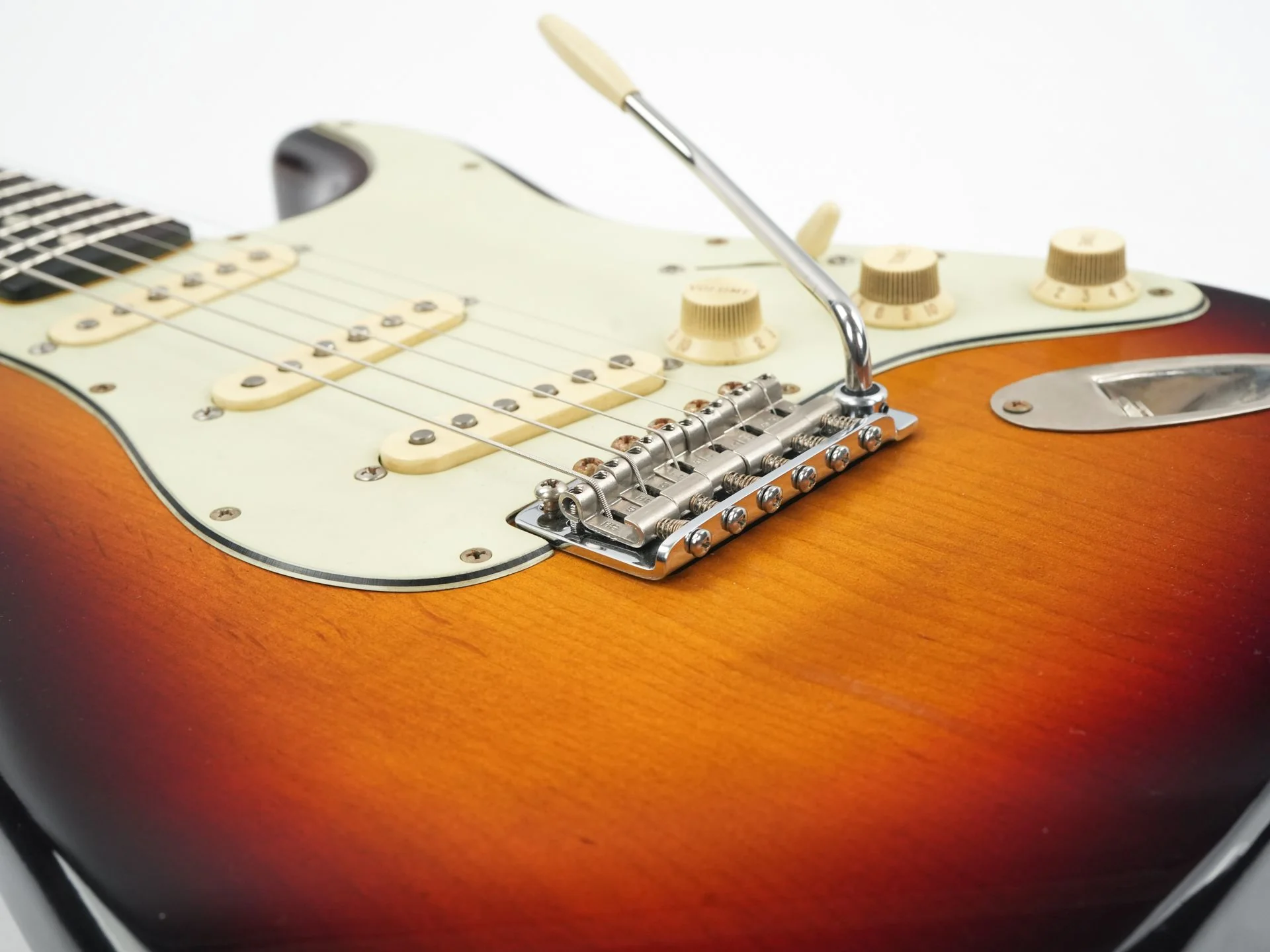 Kauffmann 63 S Alder Three Tone Sunburst Light Aged - Image 7