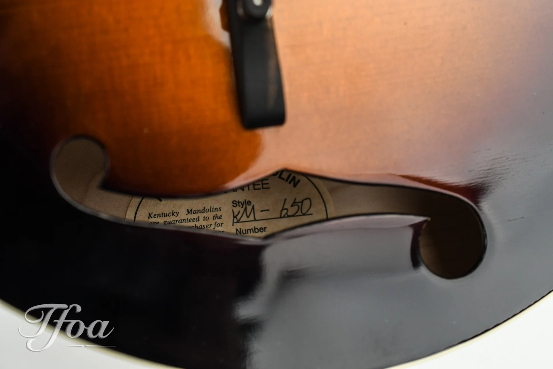 Kentucky KM650 Artist F Model Mandolin Sunburst - Image 11