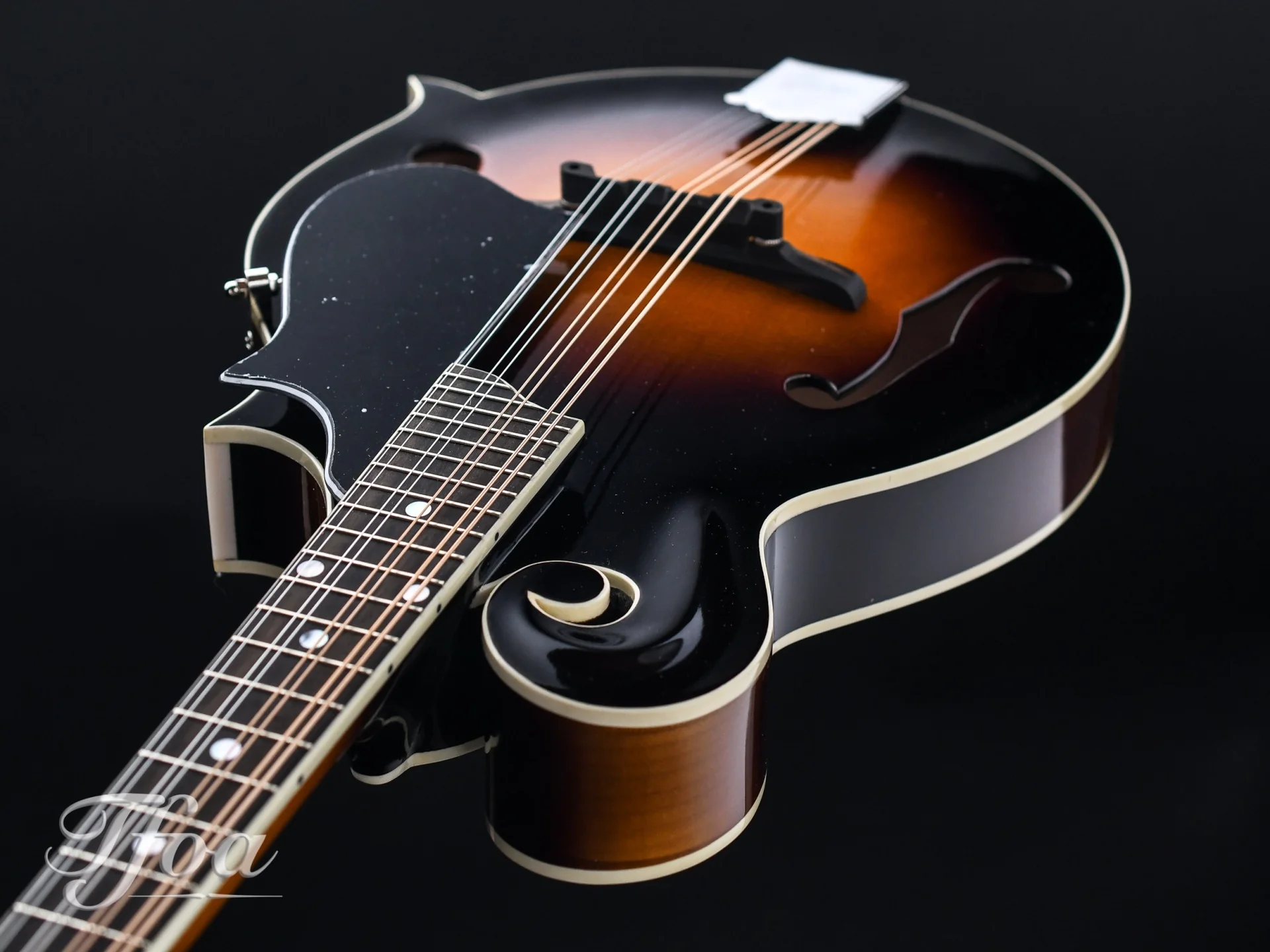 Kentucky KM650 Artist F Model Mandolin Sunburst - Image 12