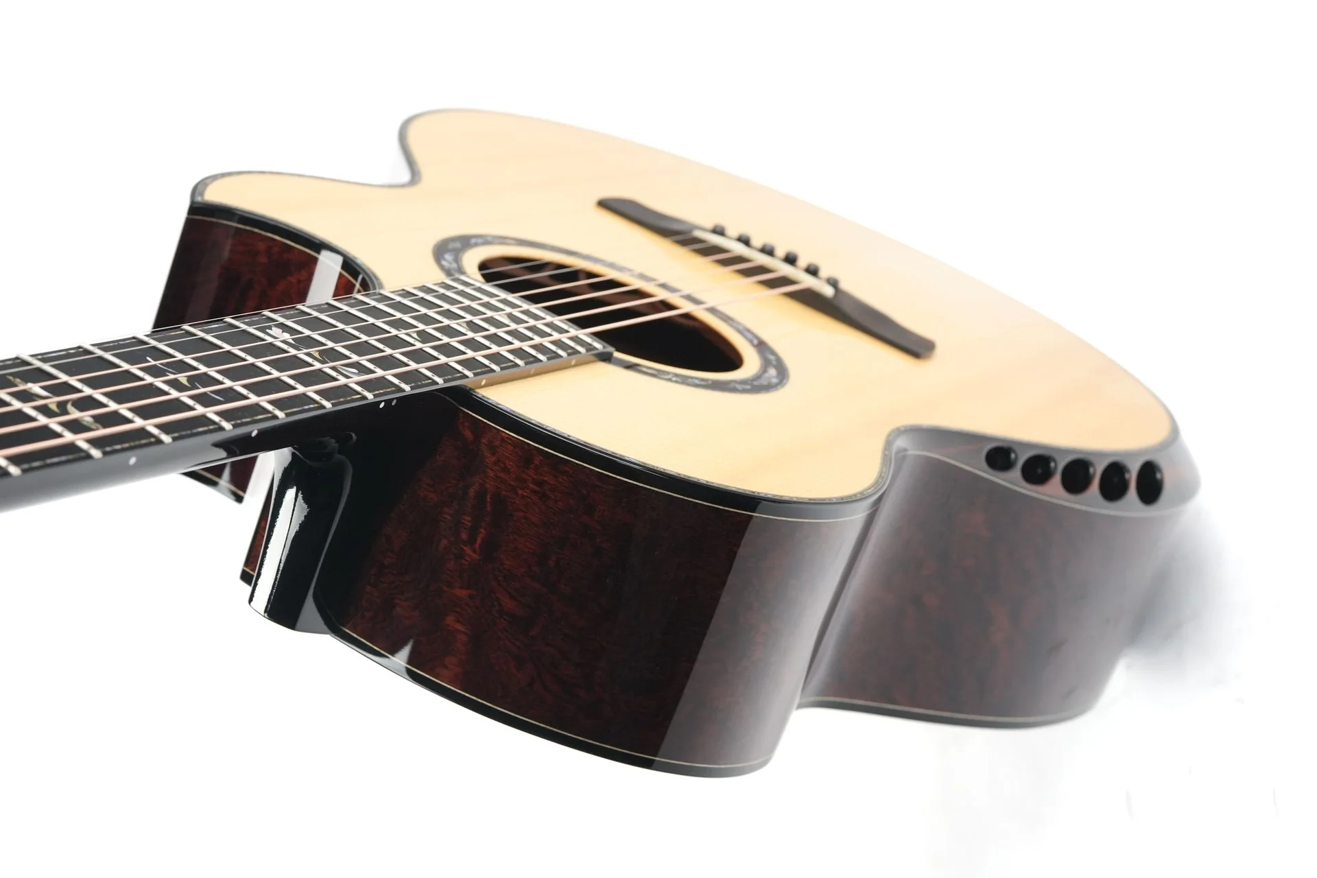 Kevin Ryan Nightingale Quilted Mahogany European Spruce 2022 - Image 10