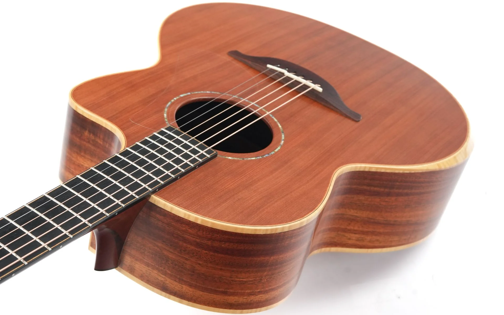 Lowden F35c Redwood Koa 2017 - Image 10