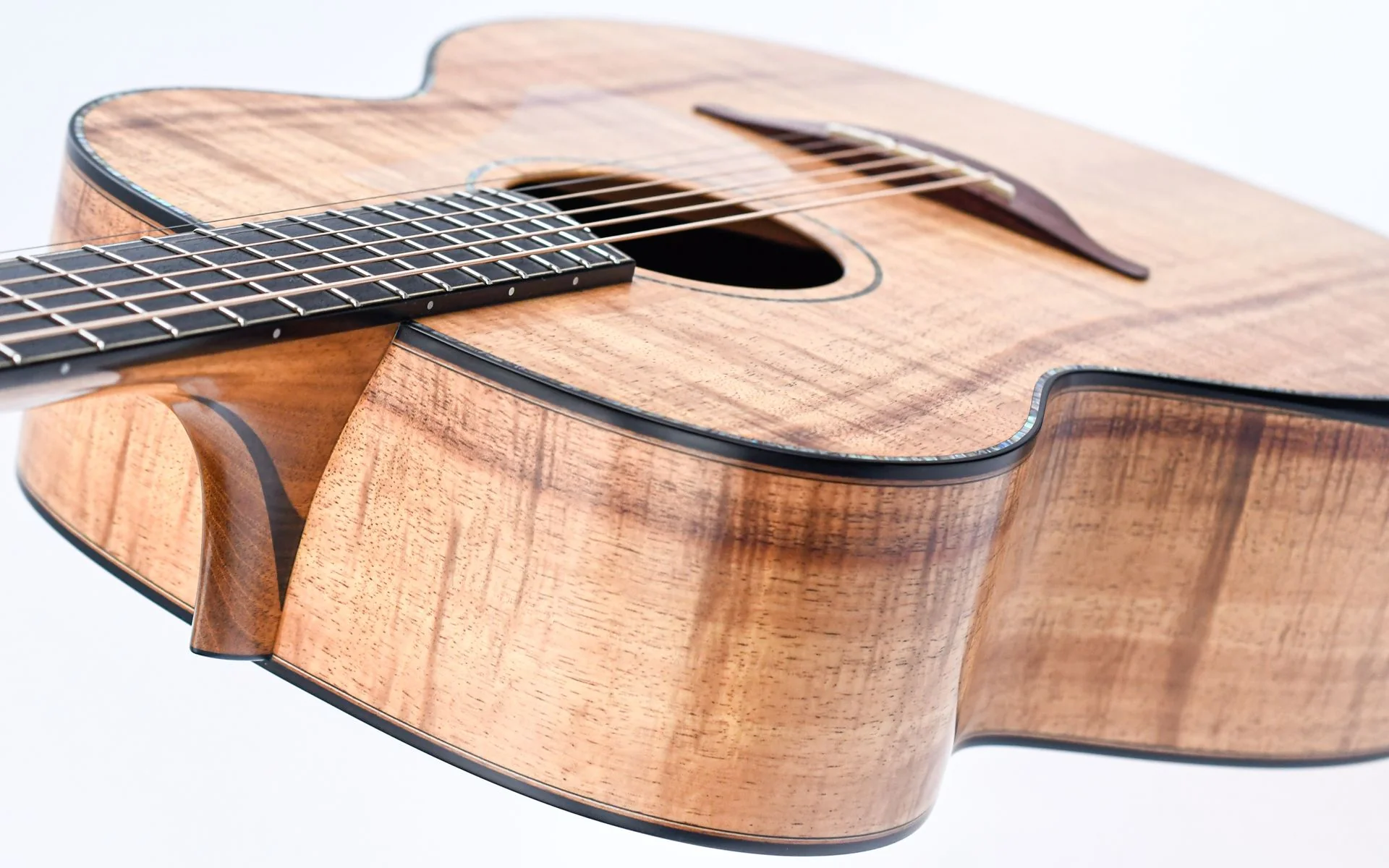 Lowden O50 All Mastergrade Koa 2022 - Image 10