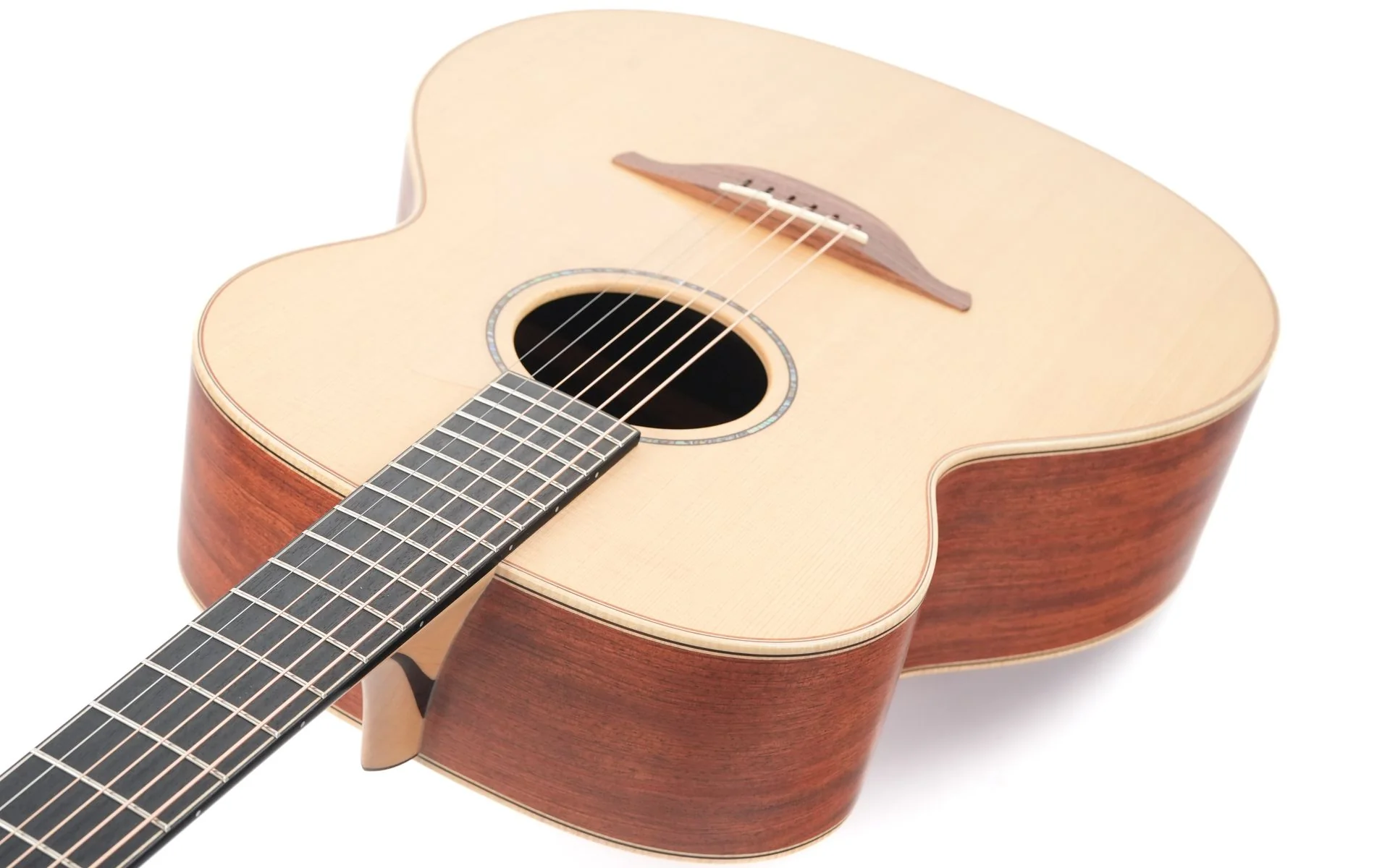 Lowden Paul Brady Signature Sitka Spruce Bubinga 2021 - Image 10
