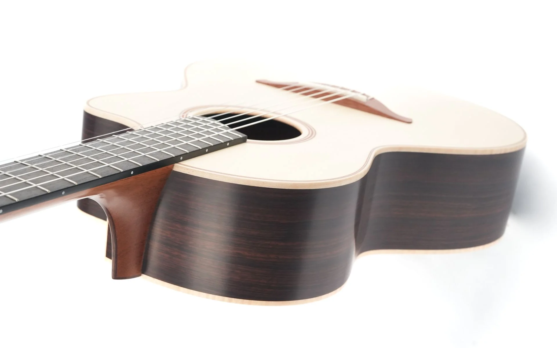 Lowden S32J Indian Rosewood Alpine Spruce - Image 10
