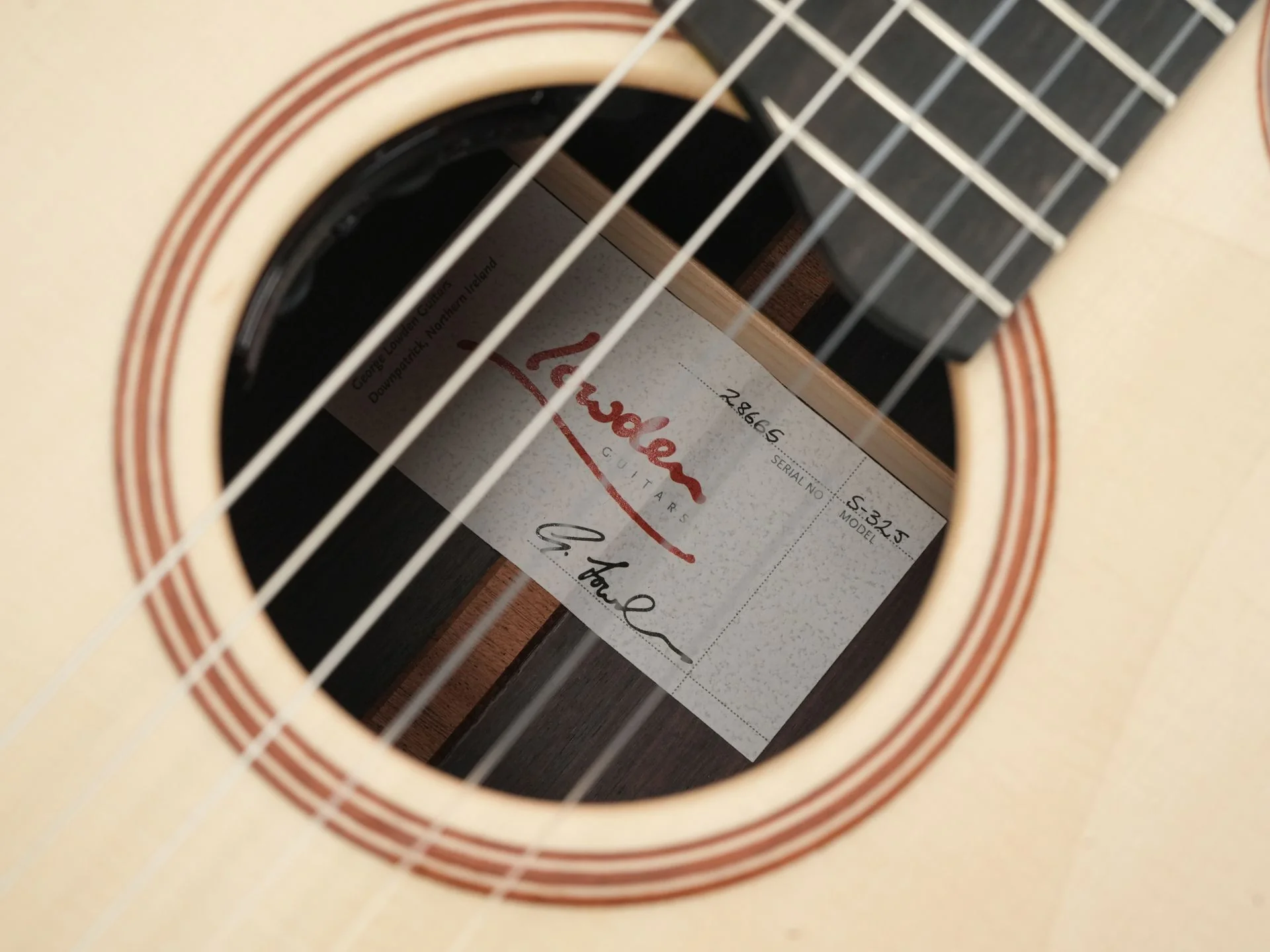 Lowden S32J Indian Rosewood Alpine Spruce - Image 11