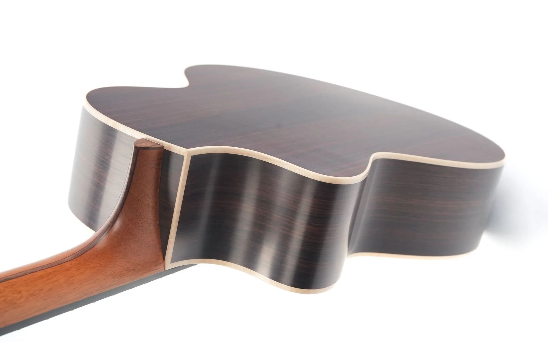 Lowden S32J Indian Rosewood Alpine Spruce - Image 9