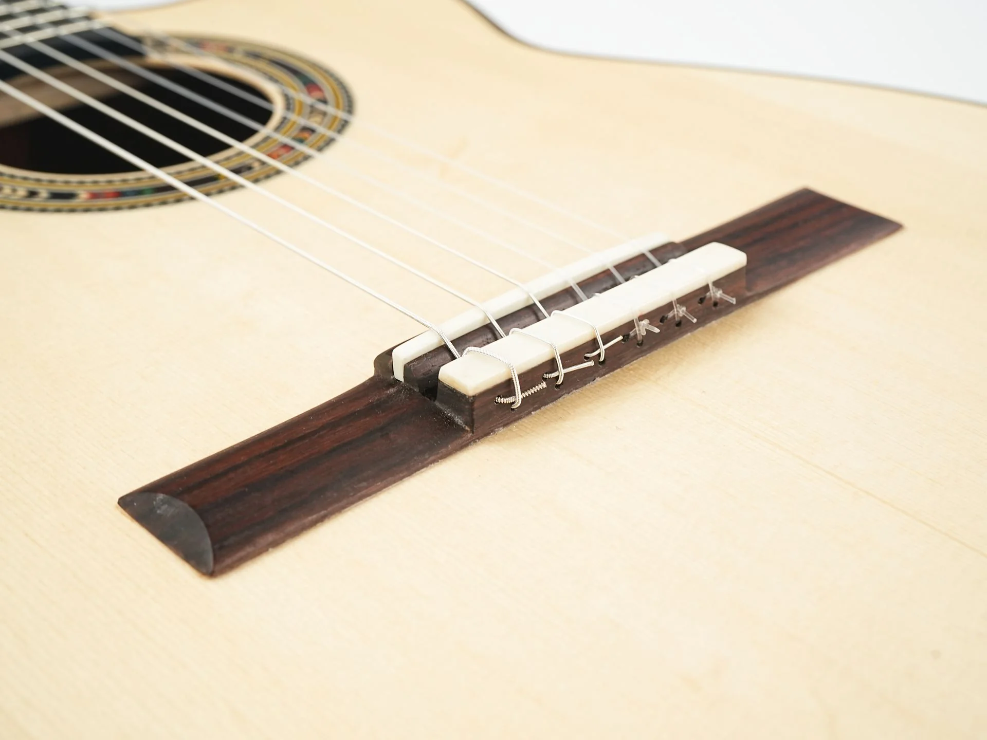 Mach Crossover Spruce Rosewood Bevel - Image 7
