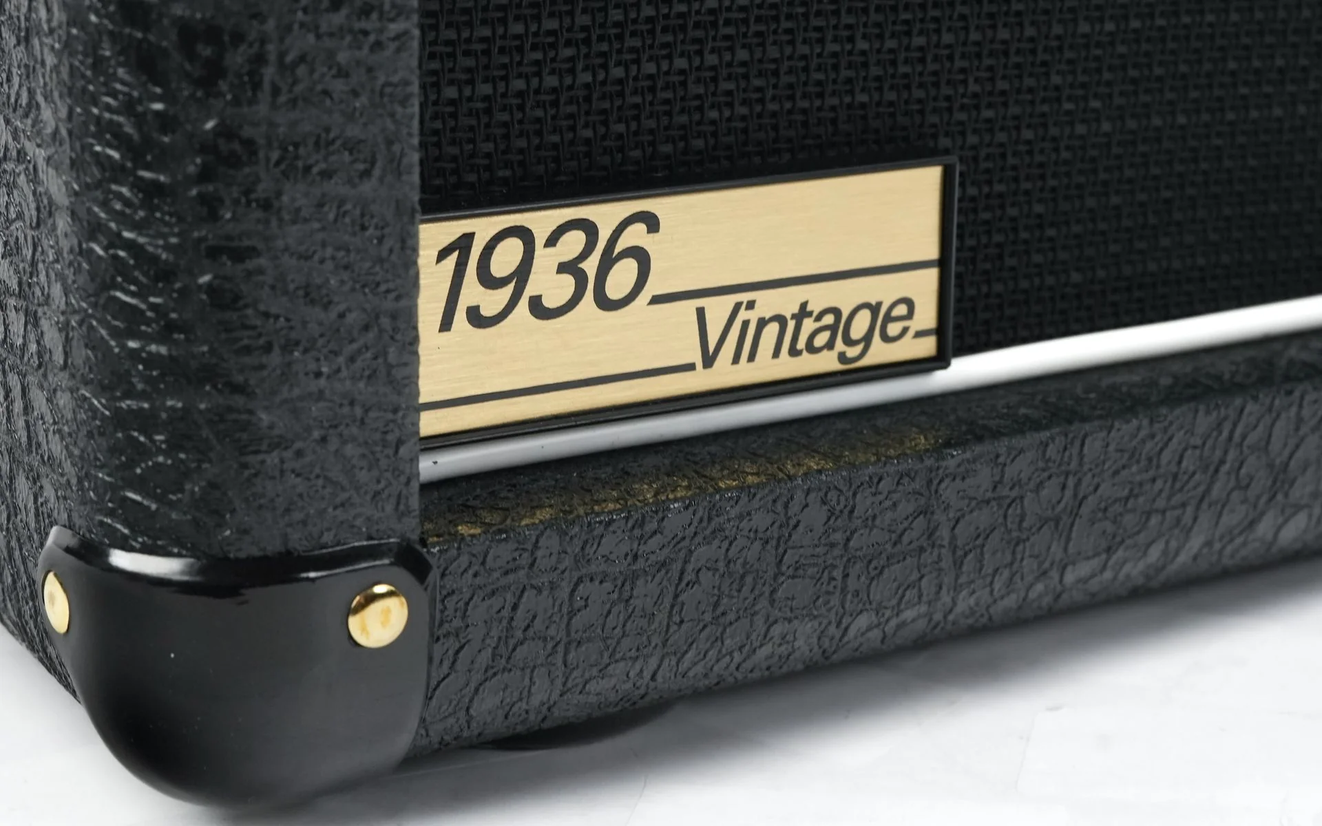 Marshall 1936 150 Watt 2x12 Speaker Cabinet - Image 4