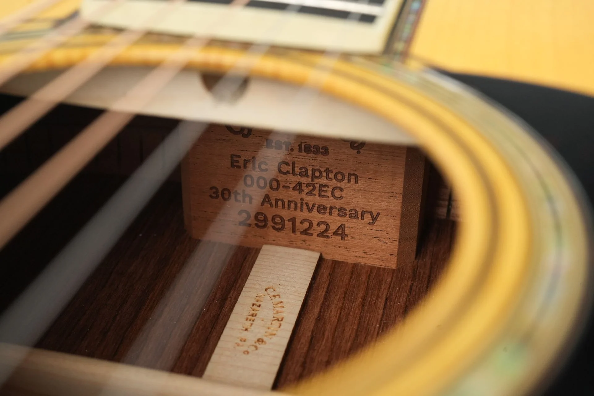 Martin 000-42EC 30th Anniversary - Image 13