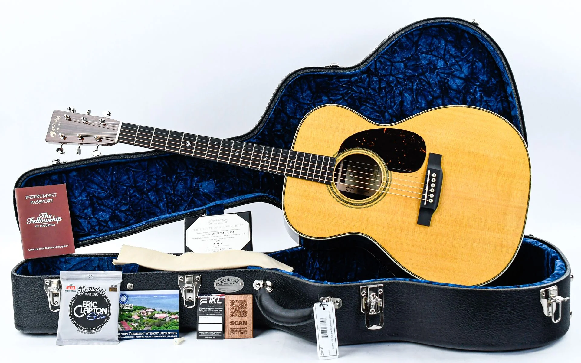 Martin 000-EC 30th Anniversary - Image 3