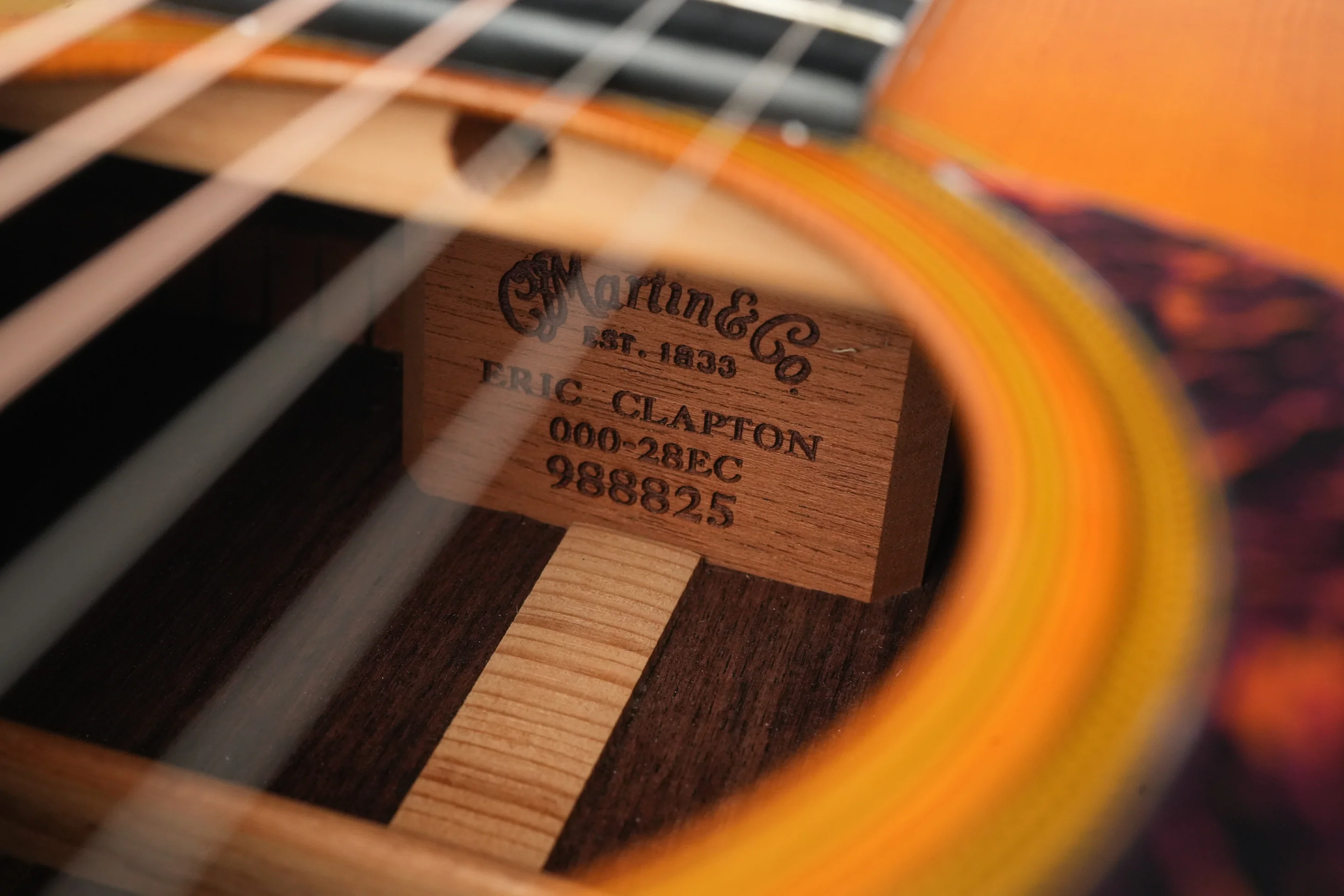 Martin 00028EC Eric Clapton Natural 2004 - Image 12