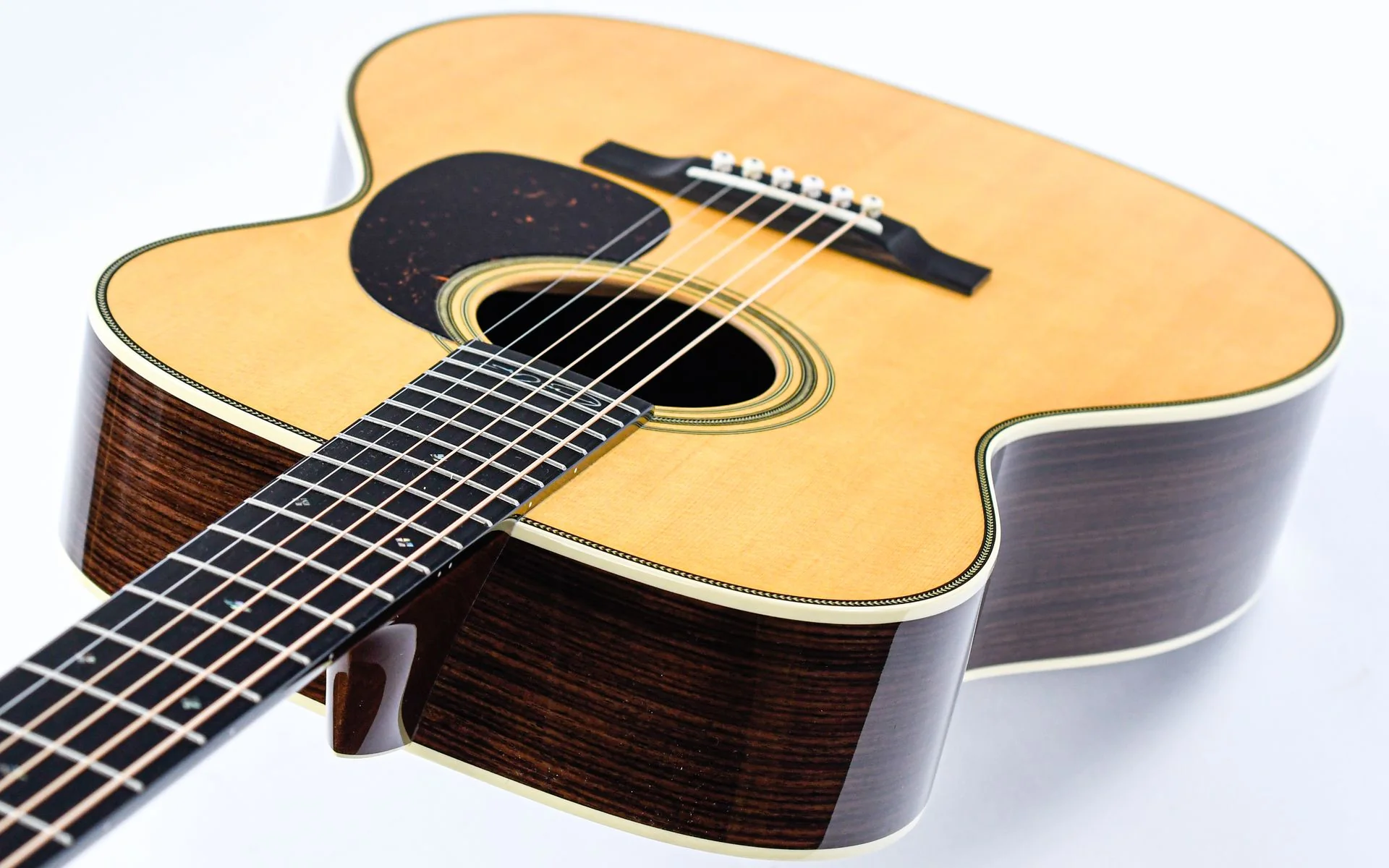 Martin 00028EC Eric Clapton Signature - Image 10