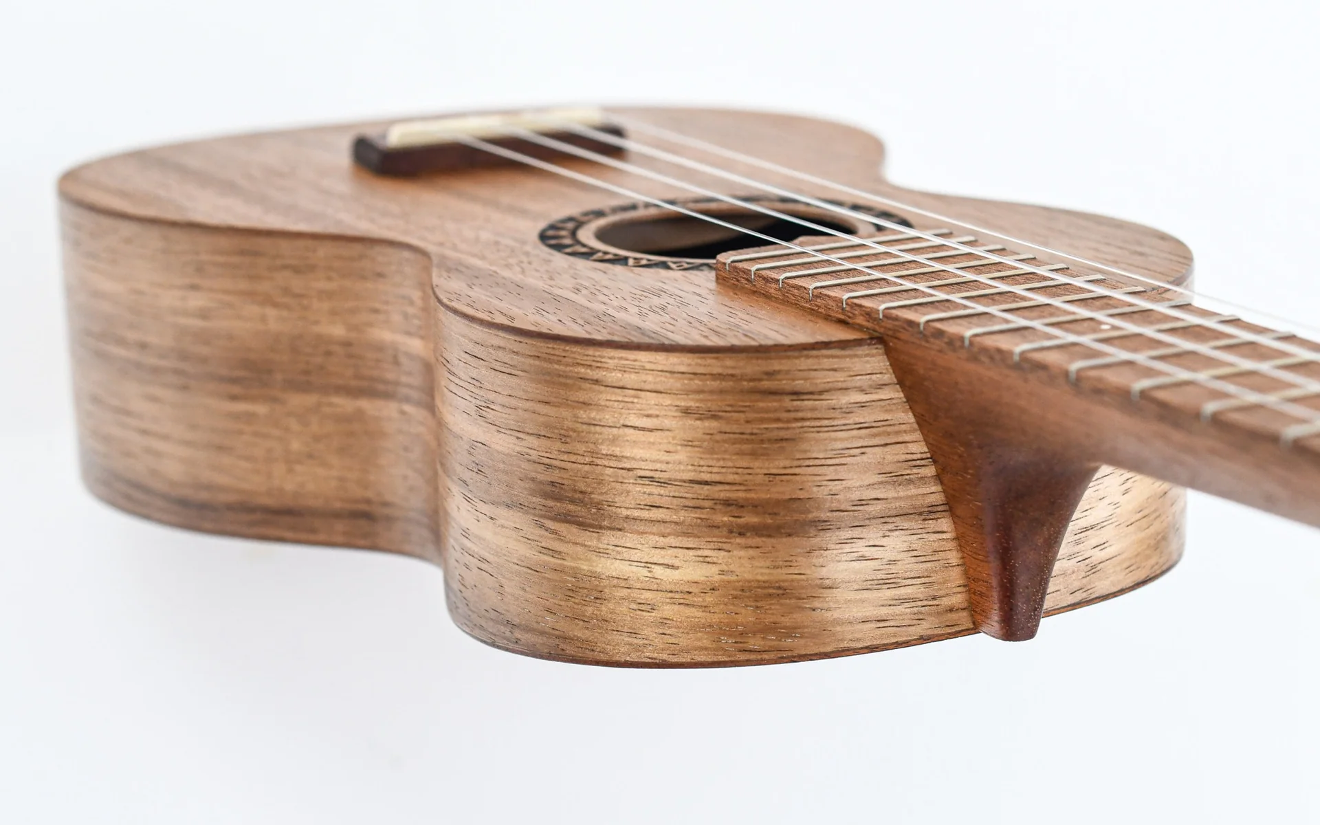 Martin C1 Hawaiian Koa Concert Ukulele - Image 10