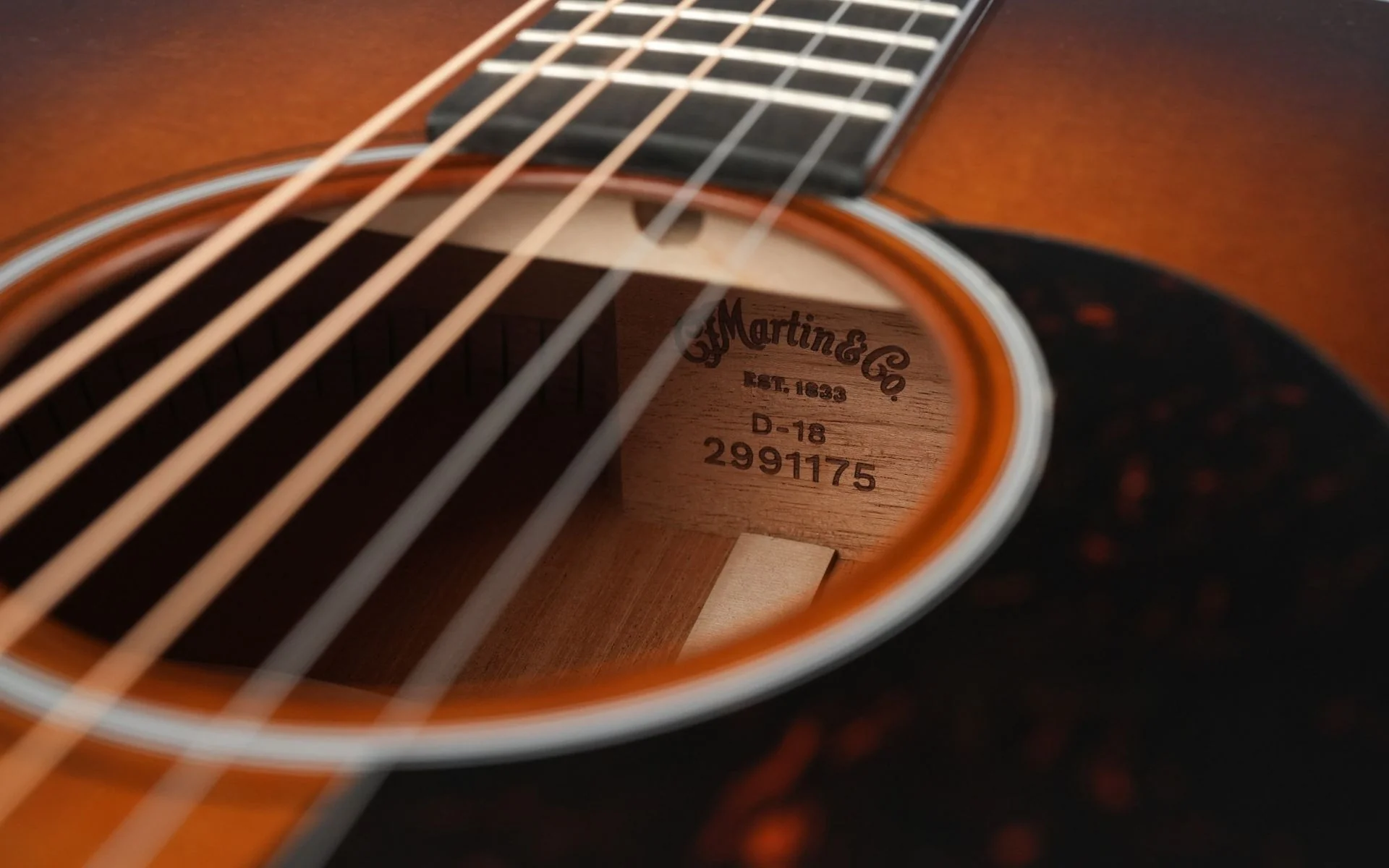 Martin D18 Standard Refresh Ambertone - Image 11