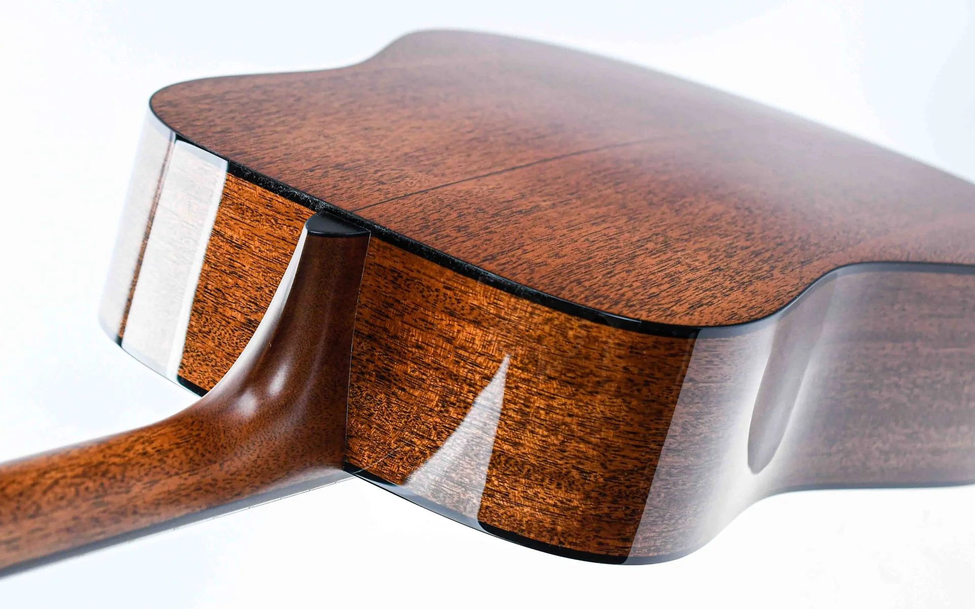 Martin D18 Standard Refresh Natural - Image 9
