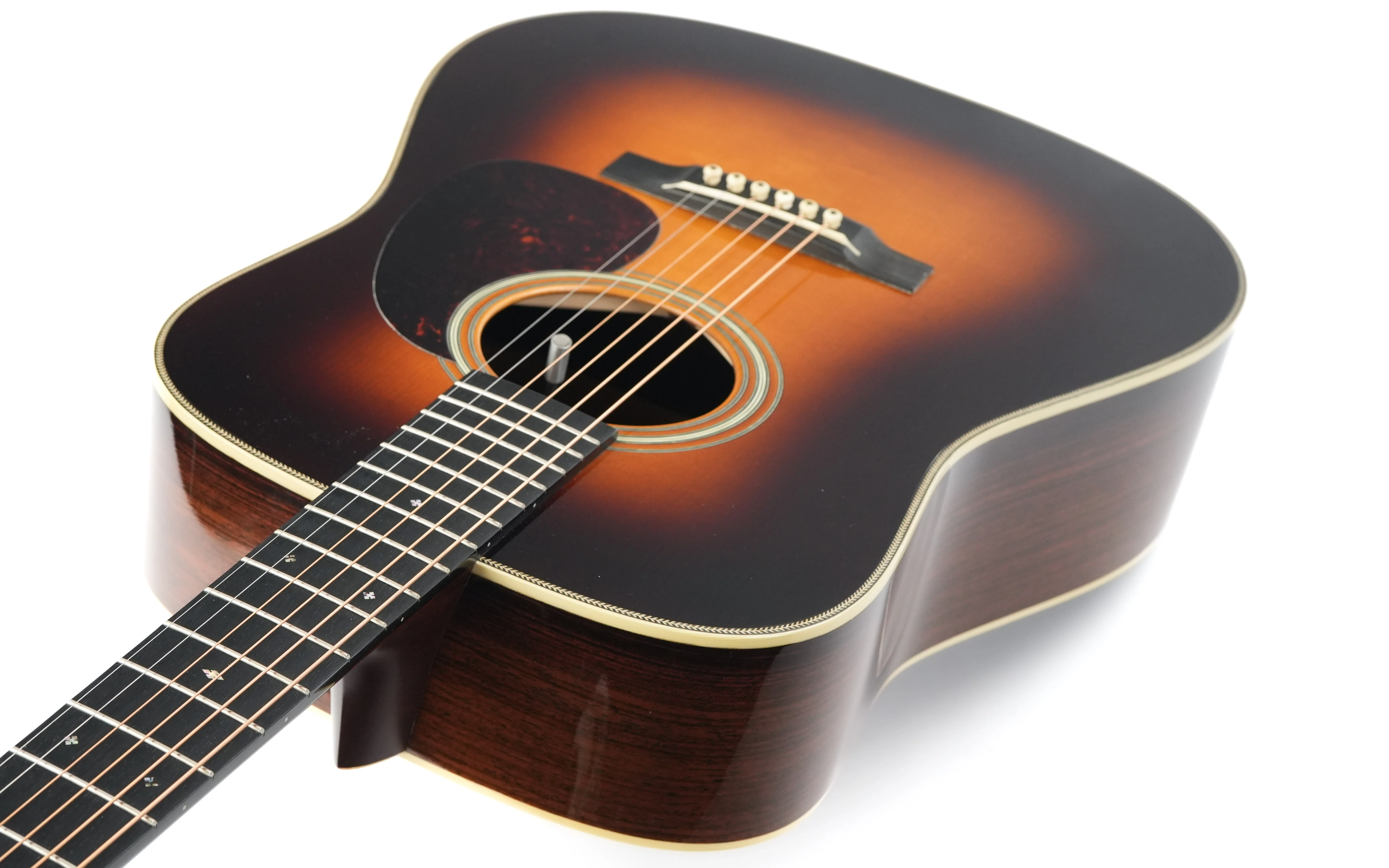 Martin D28 Marquis Sunburst 2015 - Image 10
