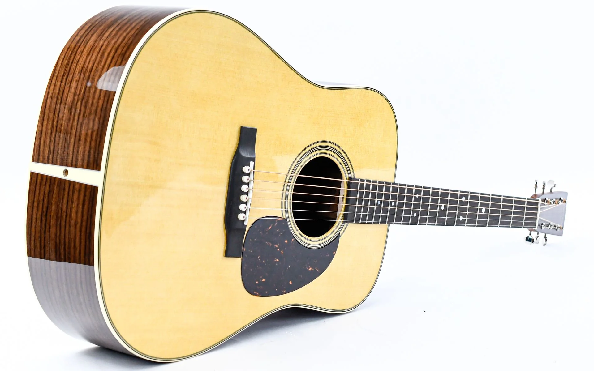 Martin D28 Standard Refresh Natural - Image 12