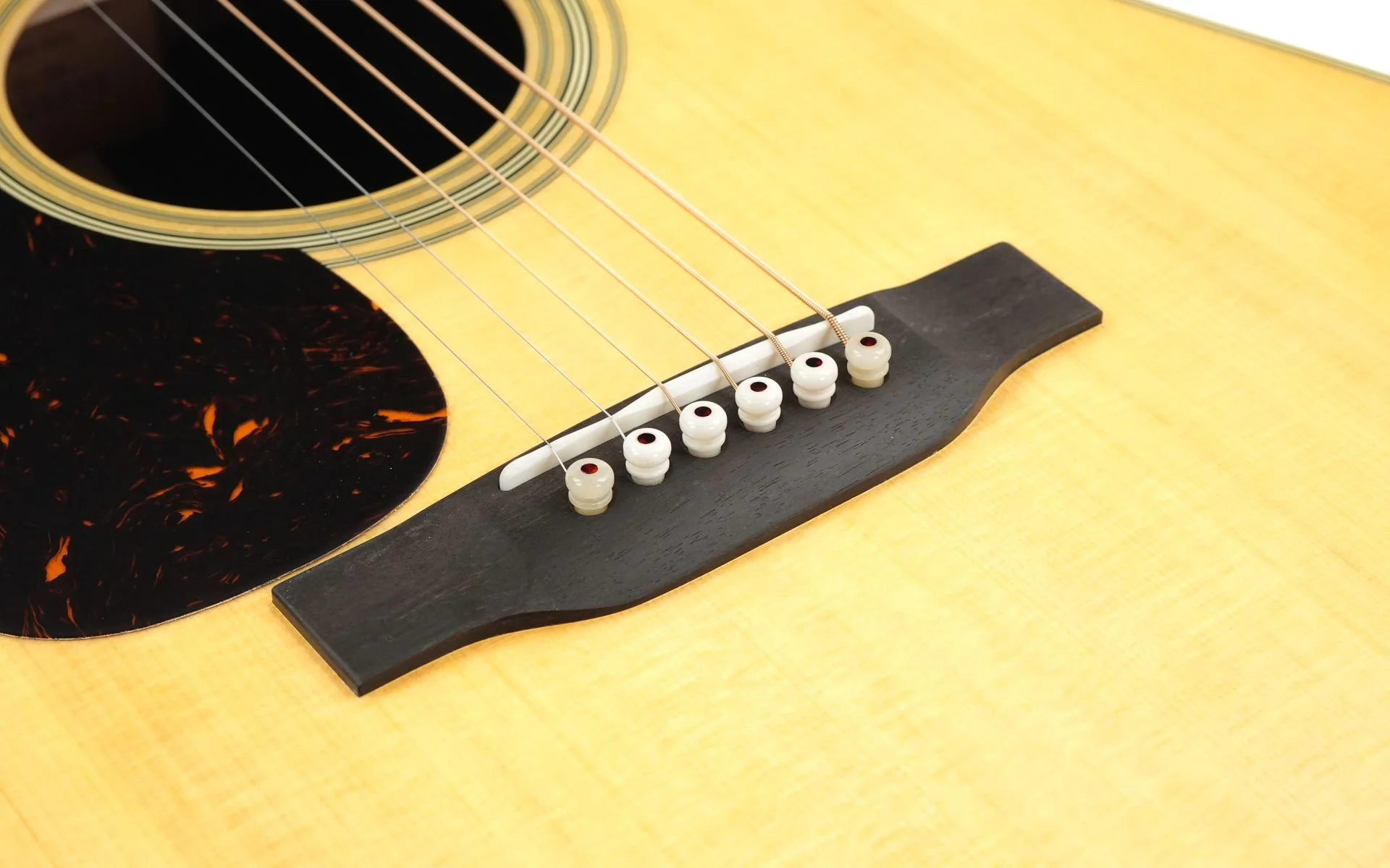 Martin D28L Standard Refresh Natural Lefty - Image 7