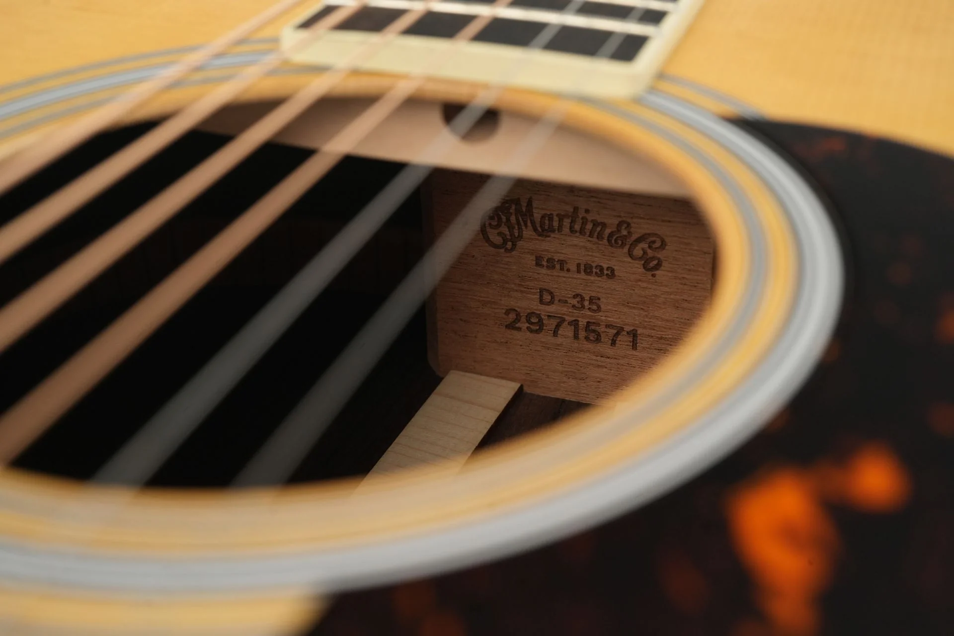 Martin D35 Standard Refresh Natural #2971571 - Image 11