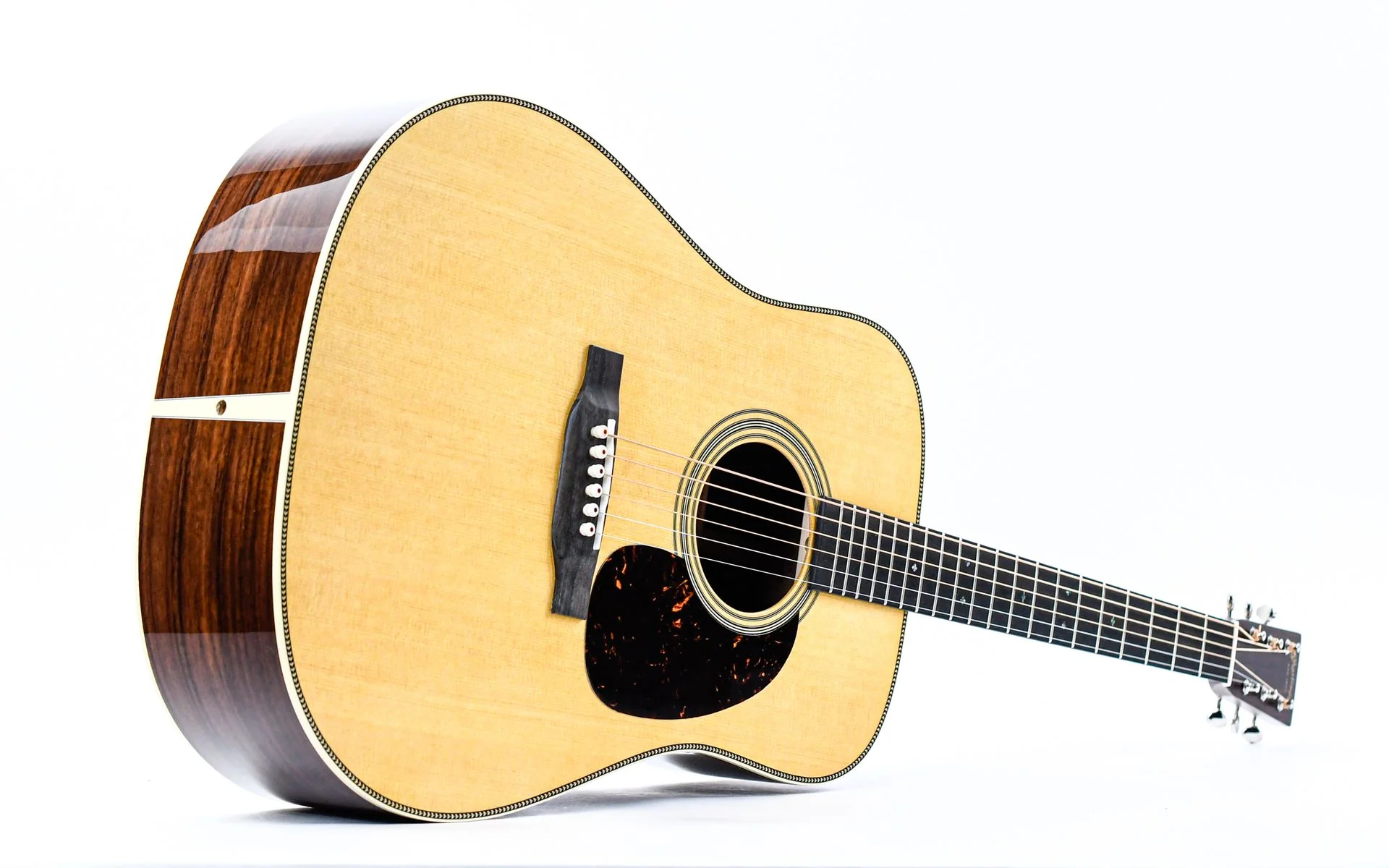 Martin HD28 Standard Refresh Natural - Image 12
