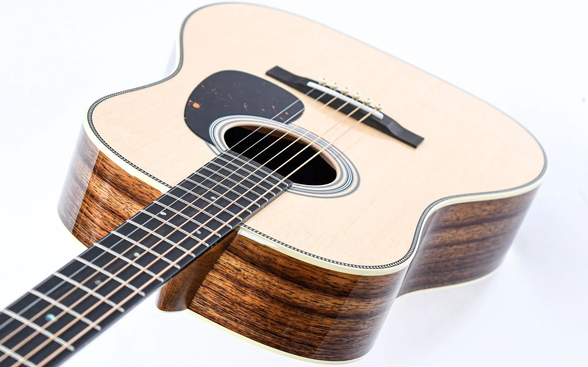 Martin Oahu HG28 Koa Spruce - Image 10