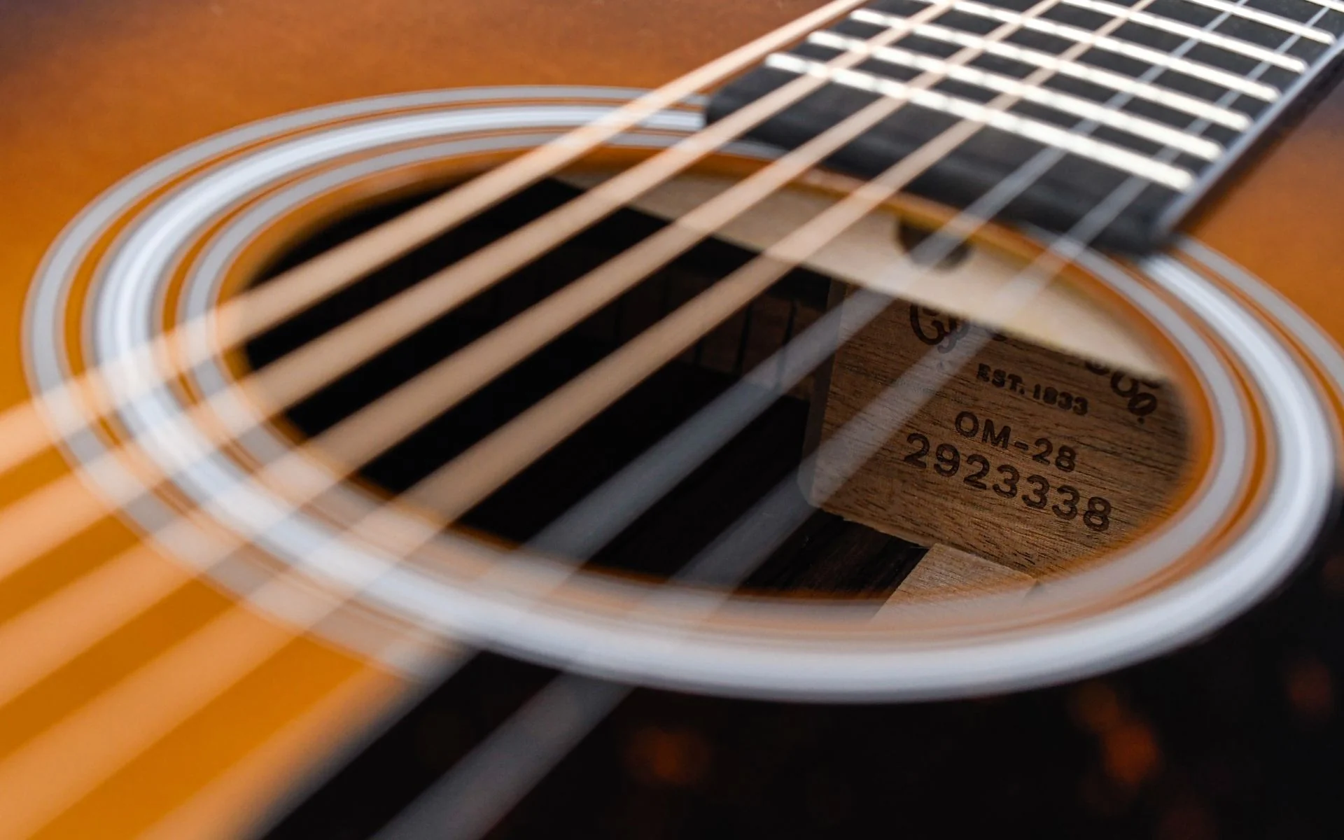 Martin OM28 Standard Refresh Ambertone - Image 12