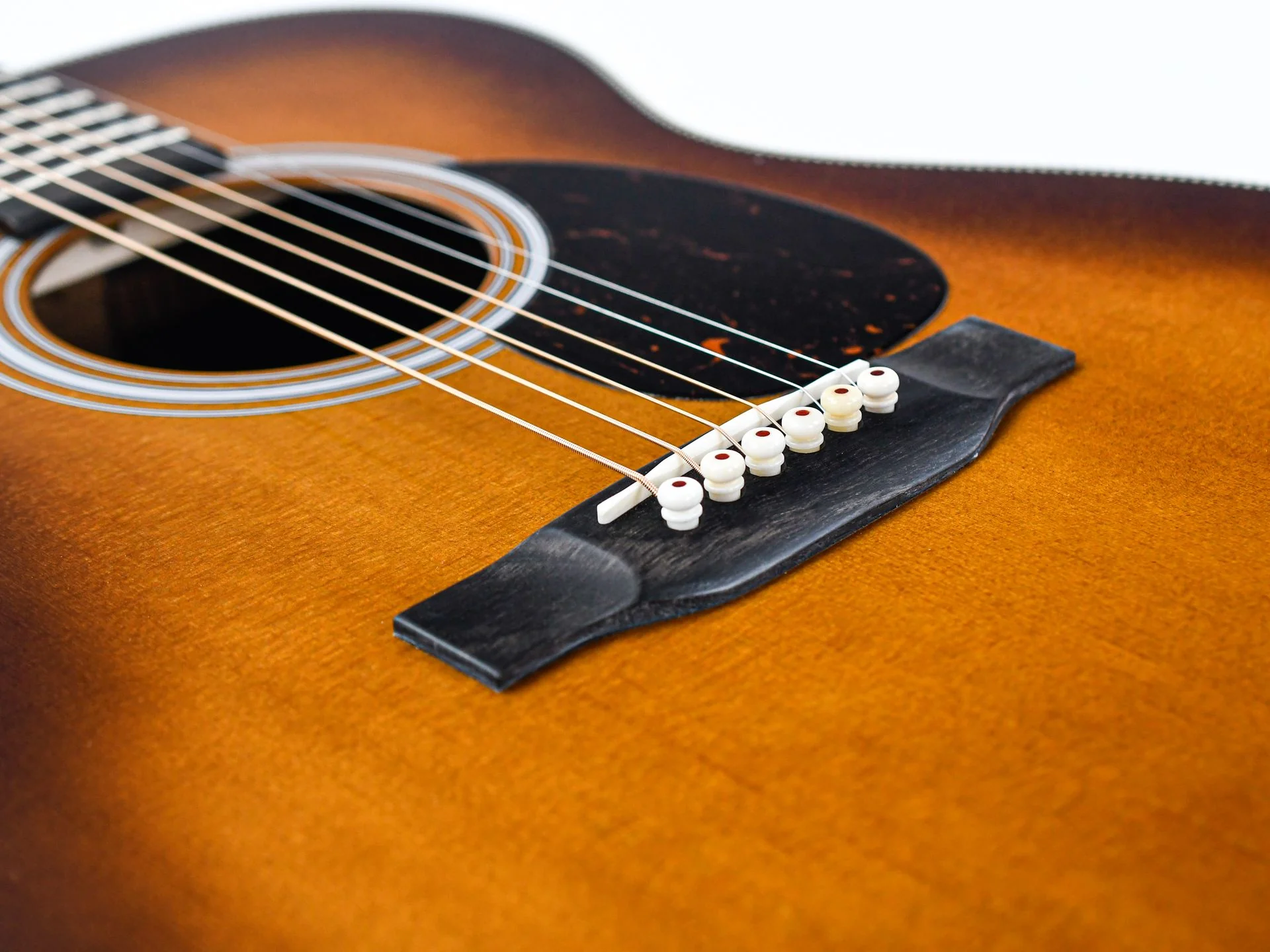 Martin OM28 Standard Refresh Ambertone - Image 7