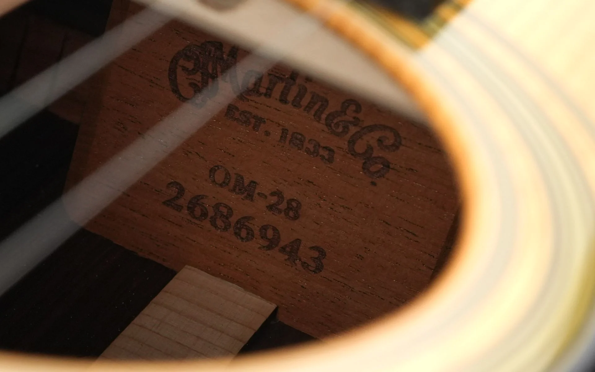Martin OM28E 2022 - Image 11