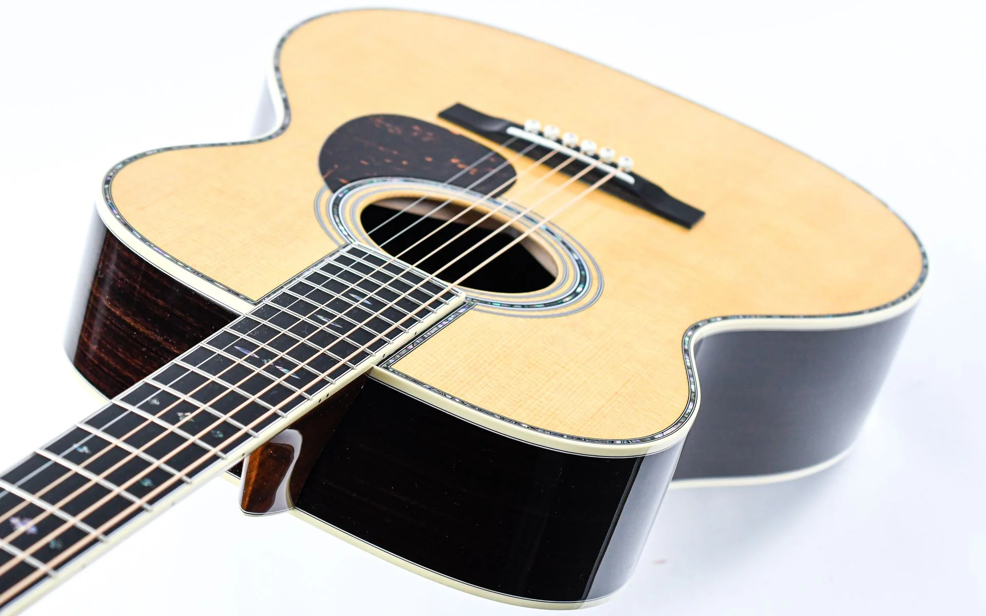 Martin OM42 Standard Refresh Natural - Image 9