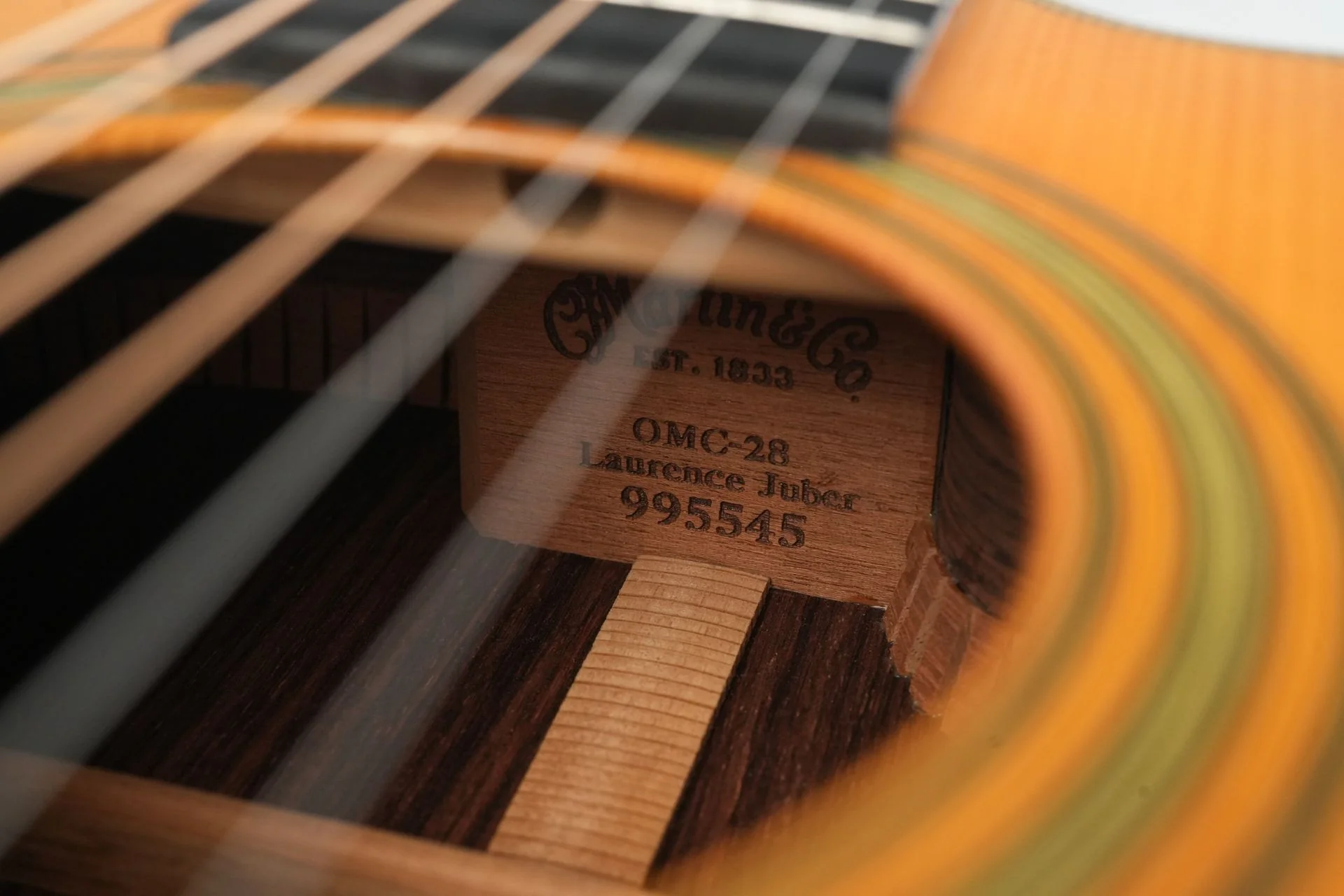 Martin OMC28 Laurence Juber 2004 - Image 12