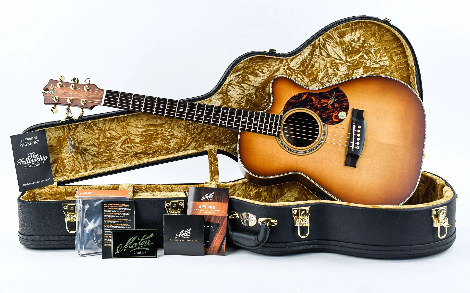 Maton EBG808c Vintage Amber Burst Satin Nashville Cutaway - Image 3