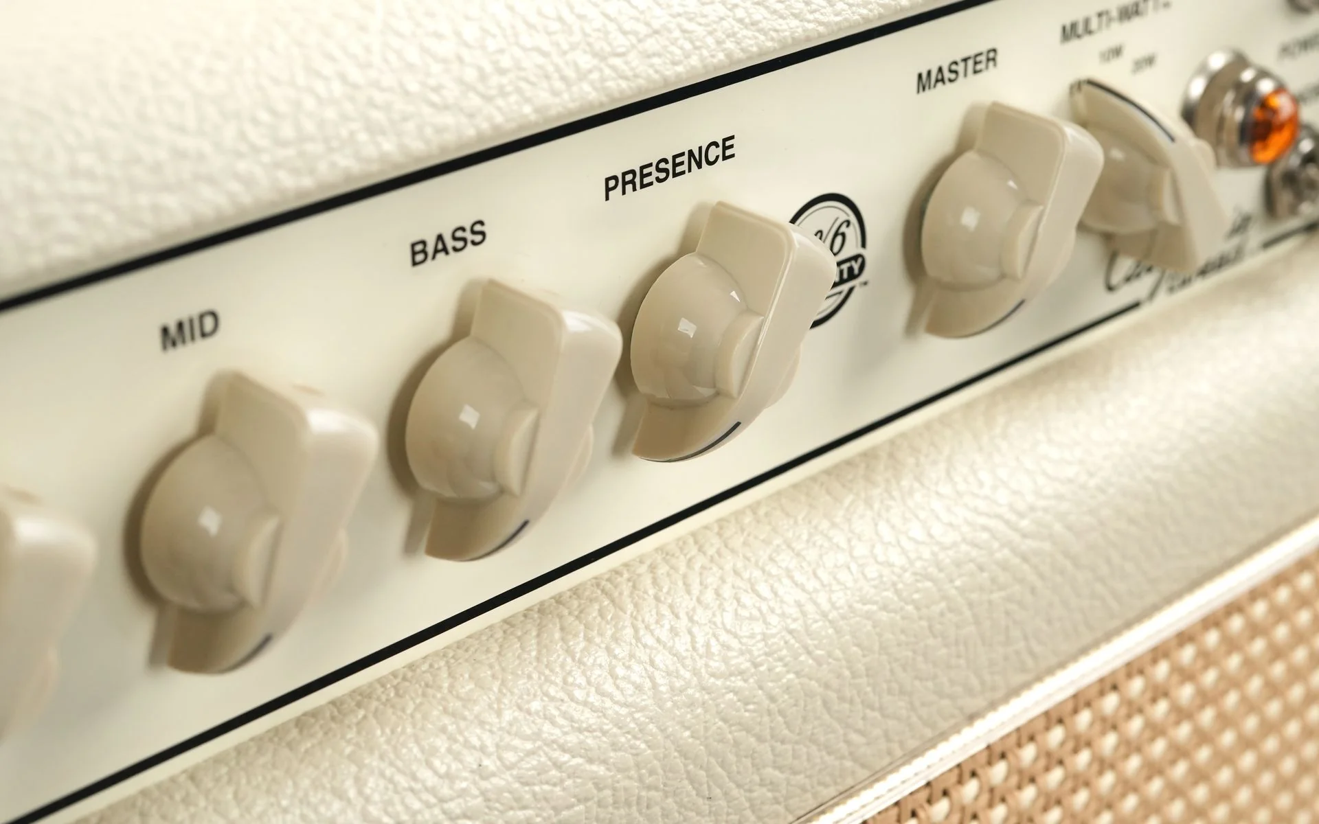 Mesa Boogie California Tweed 20W 1X12 Combo Europe Cream Bronco Cream Tan Grille - Image 6