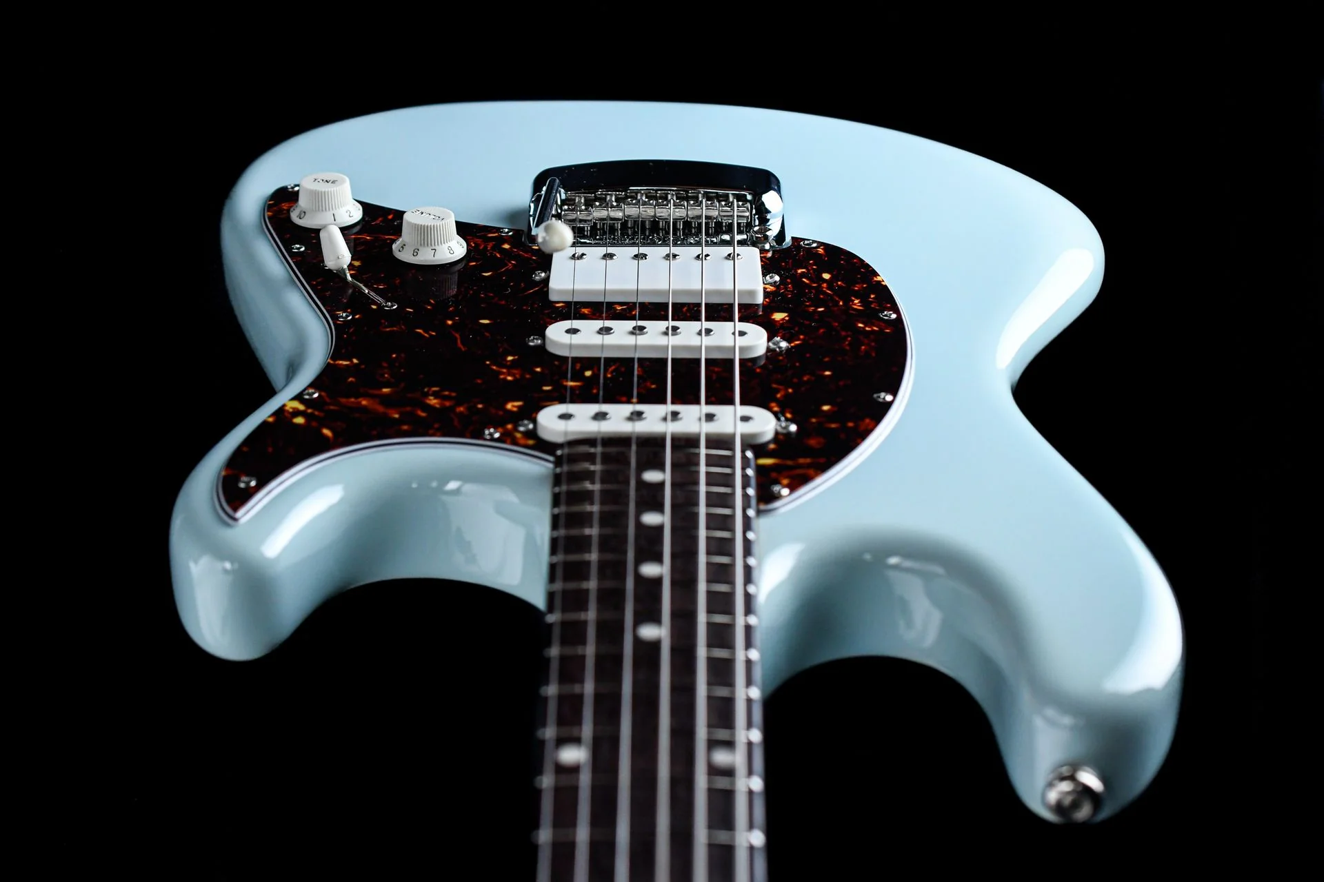 Music Man Cutlass RS HSS Powder Blue 2021 - Image 12