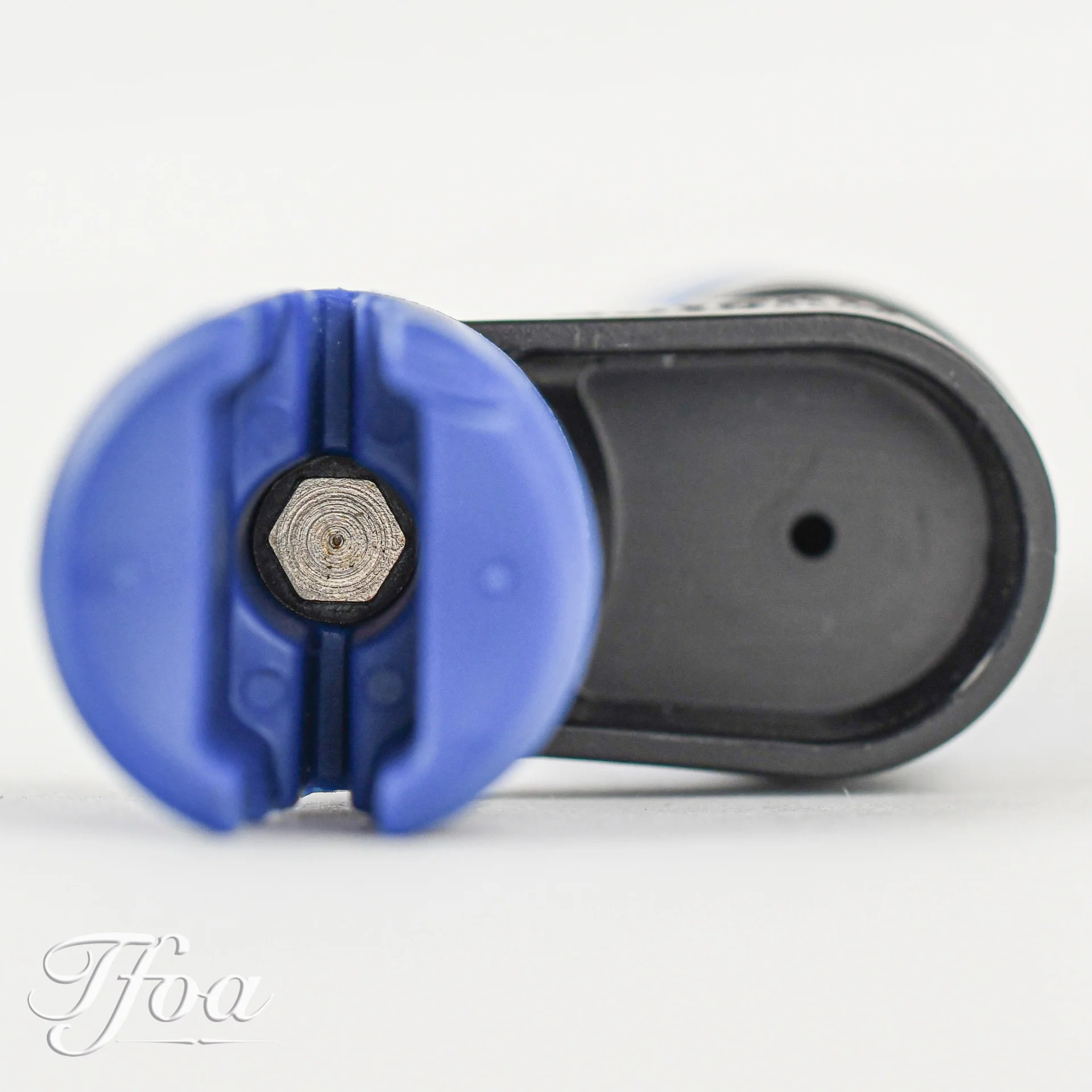Music Nomad MN221 Grip Winder - Image 5