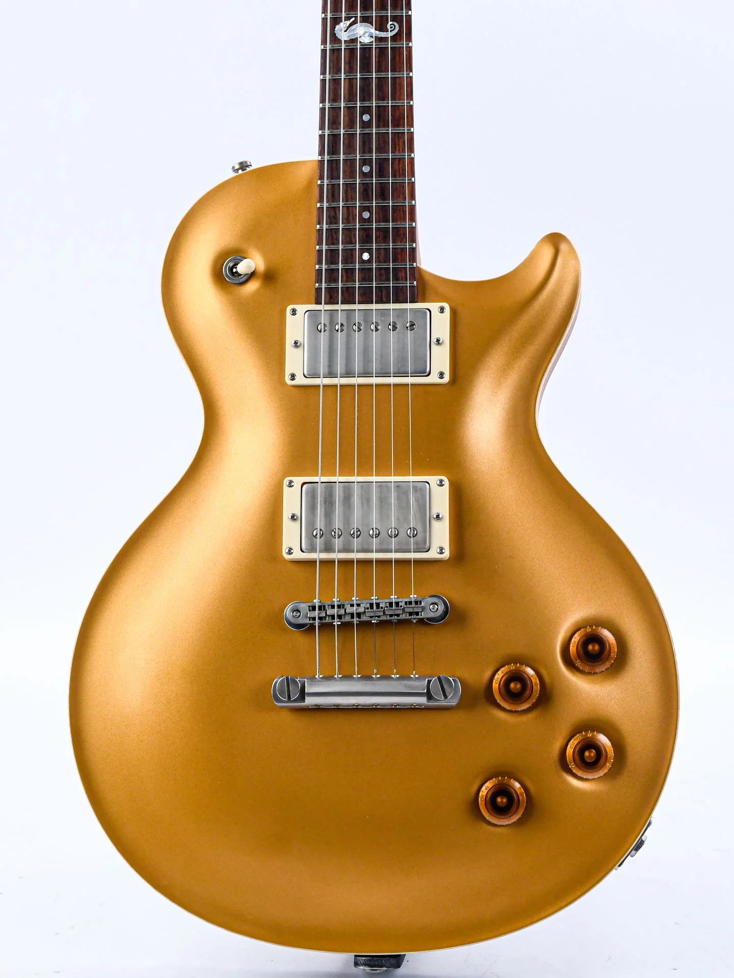 Nik Huber Orca The Seahorse Ltd. Series II #13/16 Gold Top 2023 - Image 5