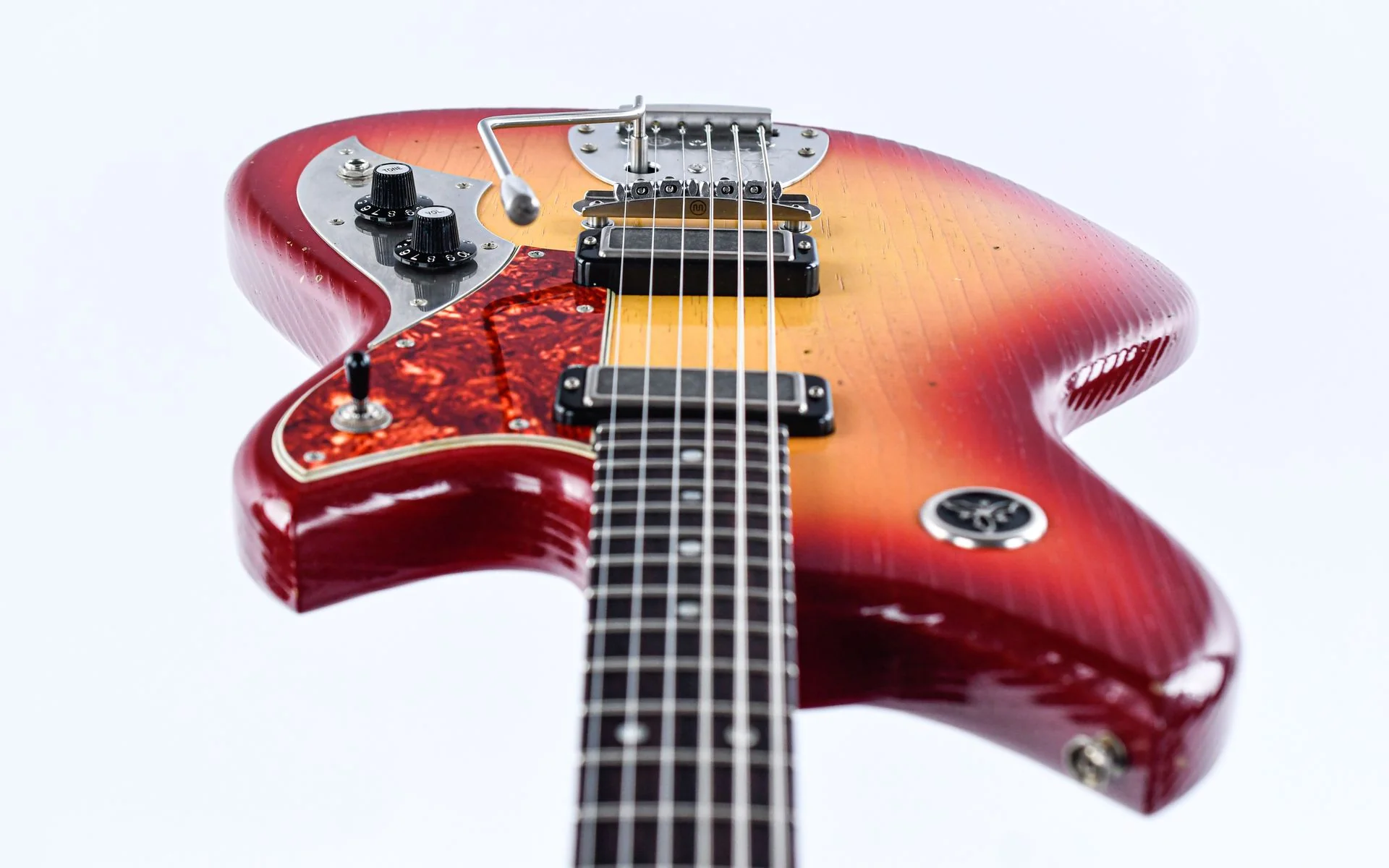 Novo Serus J Baritone Maroon Burst - Image 12
